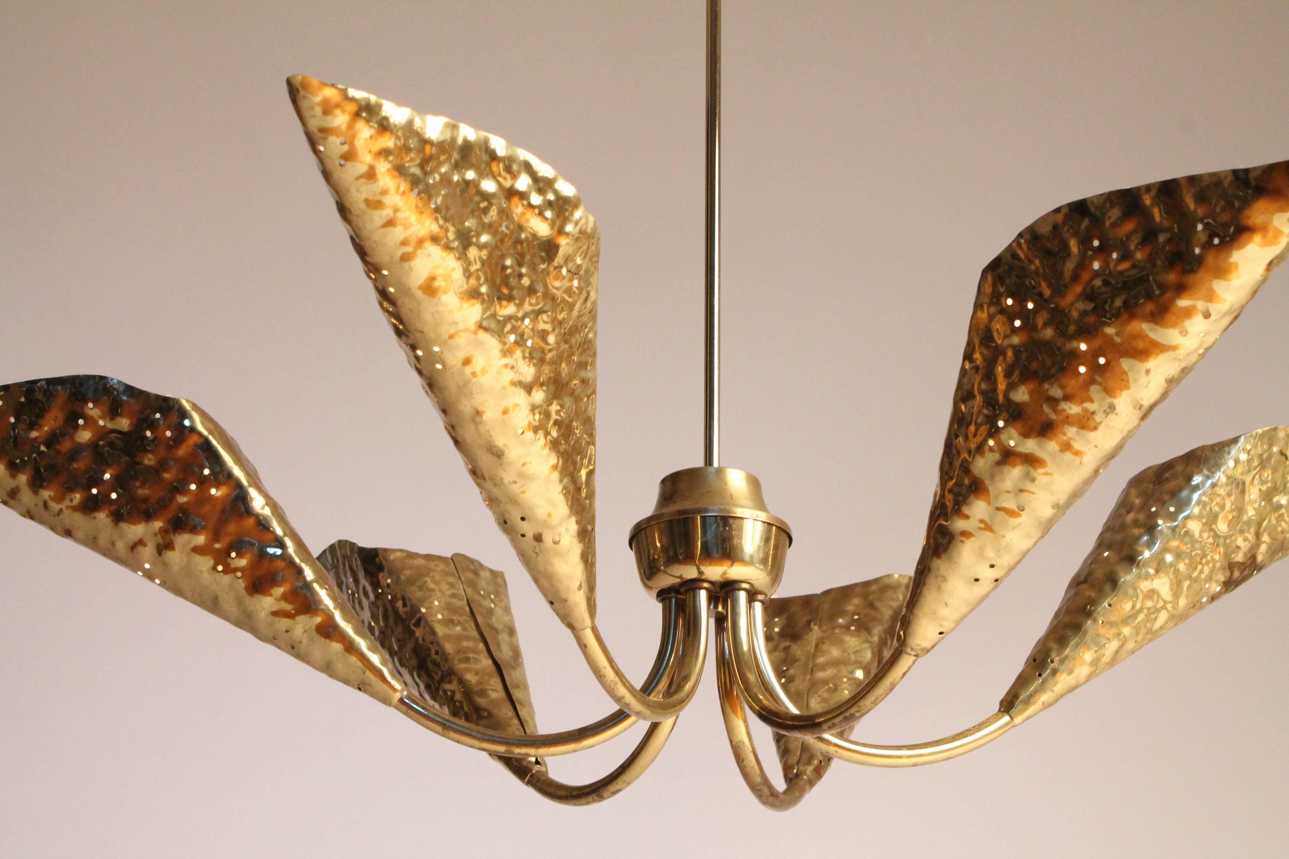 Mid-Century Modern Hand-Hammered Six-Arm Brass Chandelier in the style of Arredoluce , 1950s, Italy