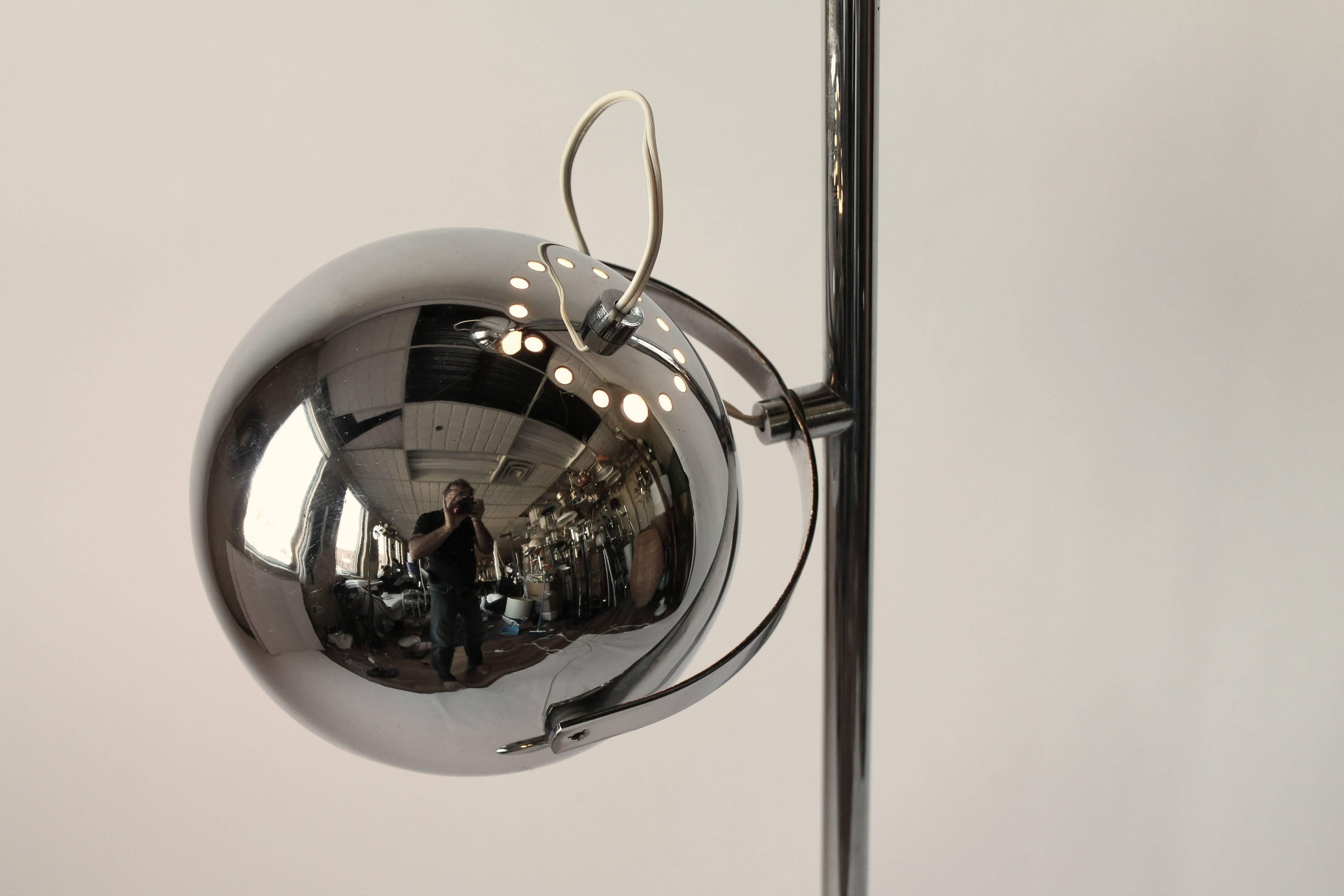 Mid-Century Modern Massive Reggiani 2 Chromed Eyeball Floor Lamp, 1960s, Italy