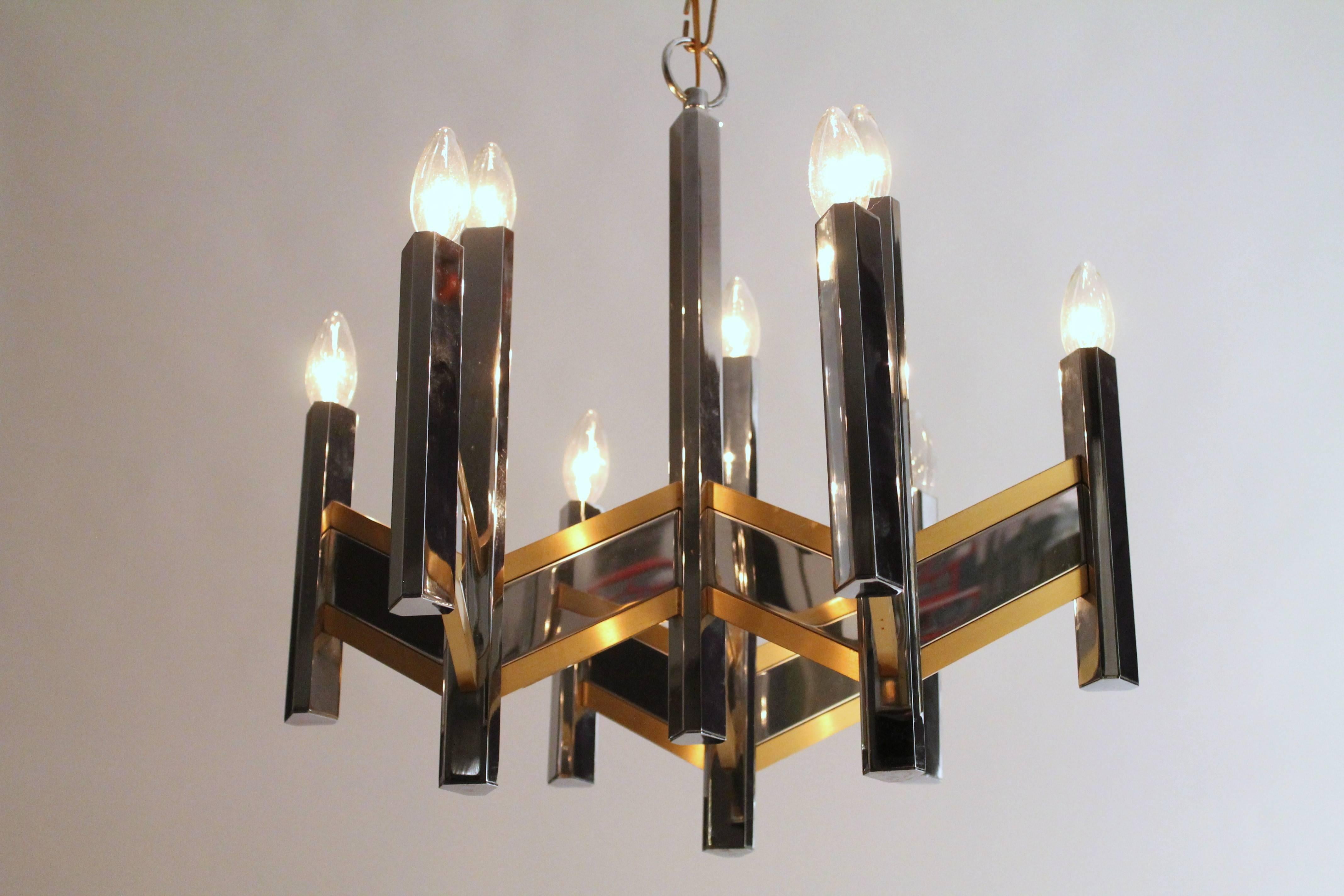 Sciolari Chevron Nine-Light Chandelier, Mid-Century Modern, 1970s, Italy For Sale 4