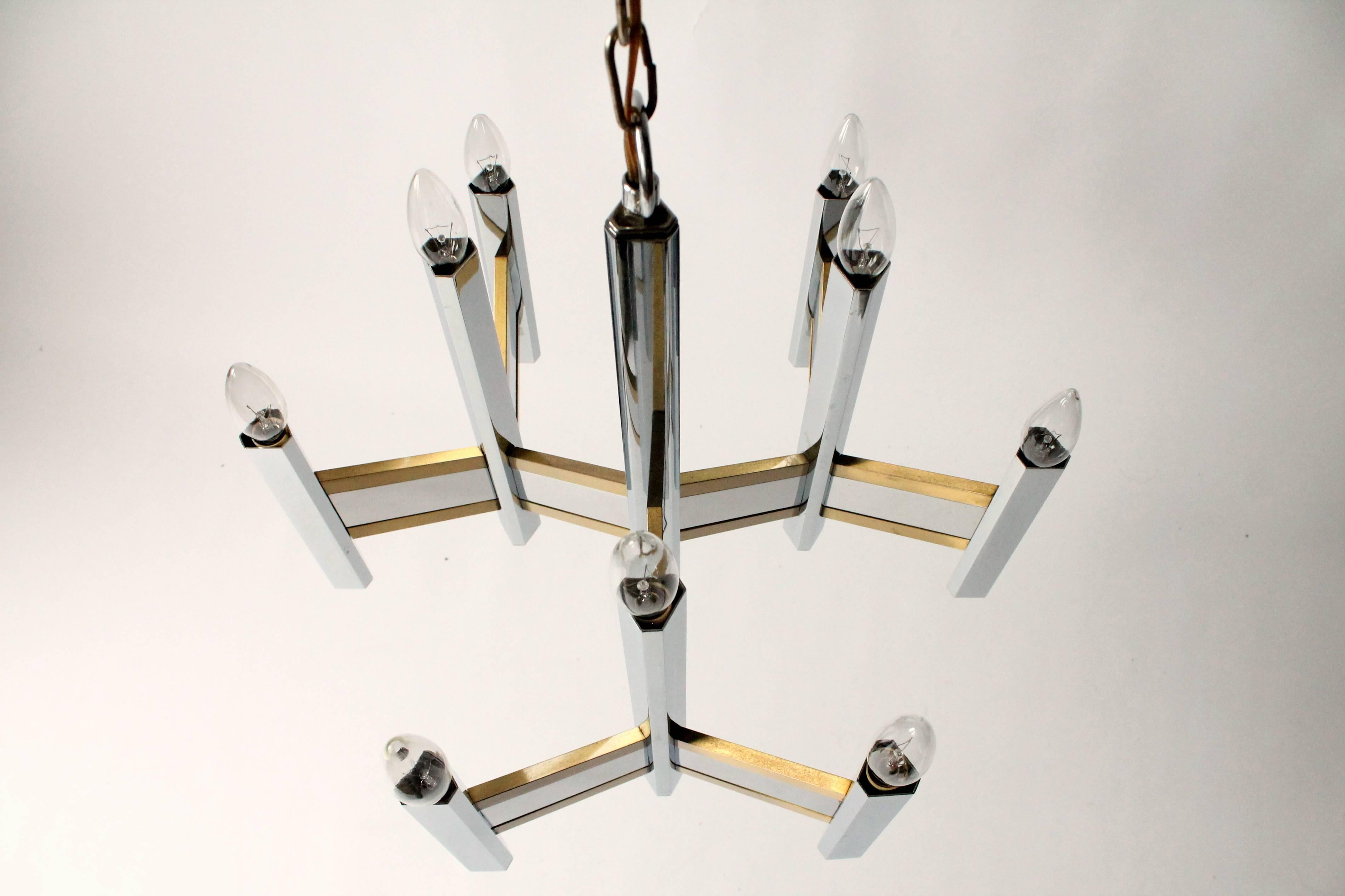 Late 20th Century Sciolari Chevron Nine-Light Chandelier, Mid-Century Modern, 1970s, Italy For Sale