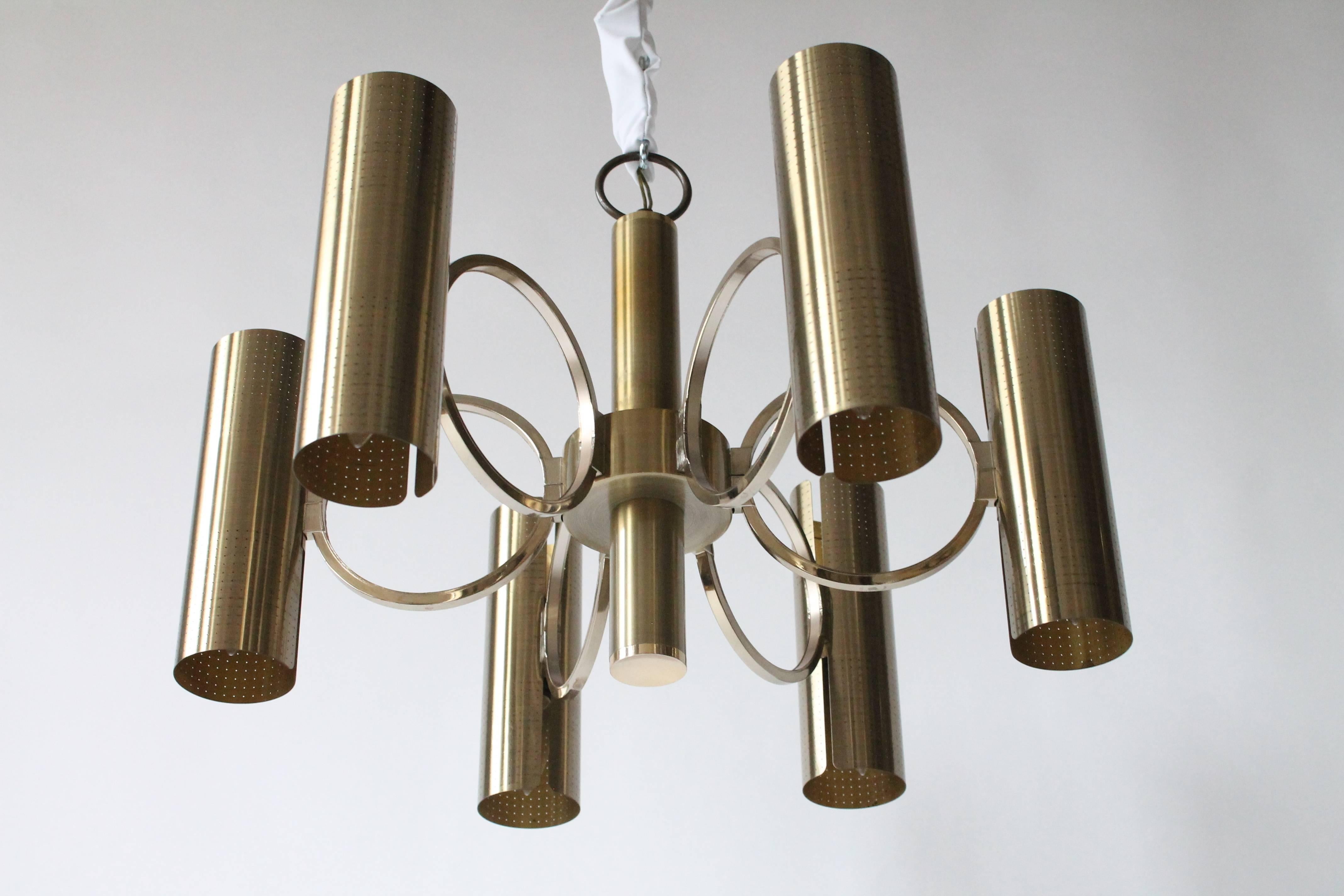 Sciolari Six-Arm Twelve-Light All Brass Chandelier, 1970s, Lightolier USA 1