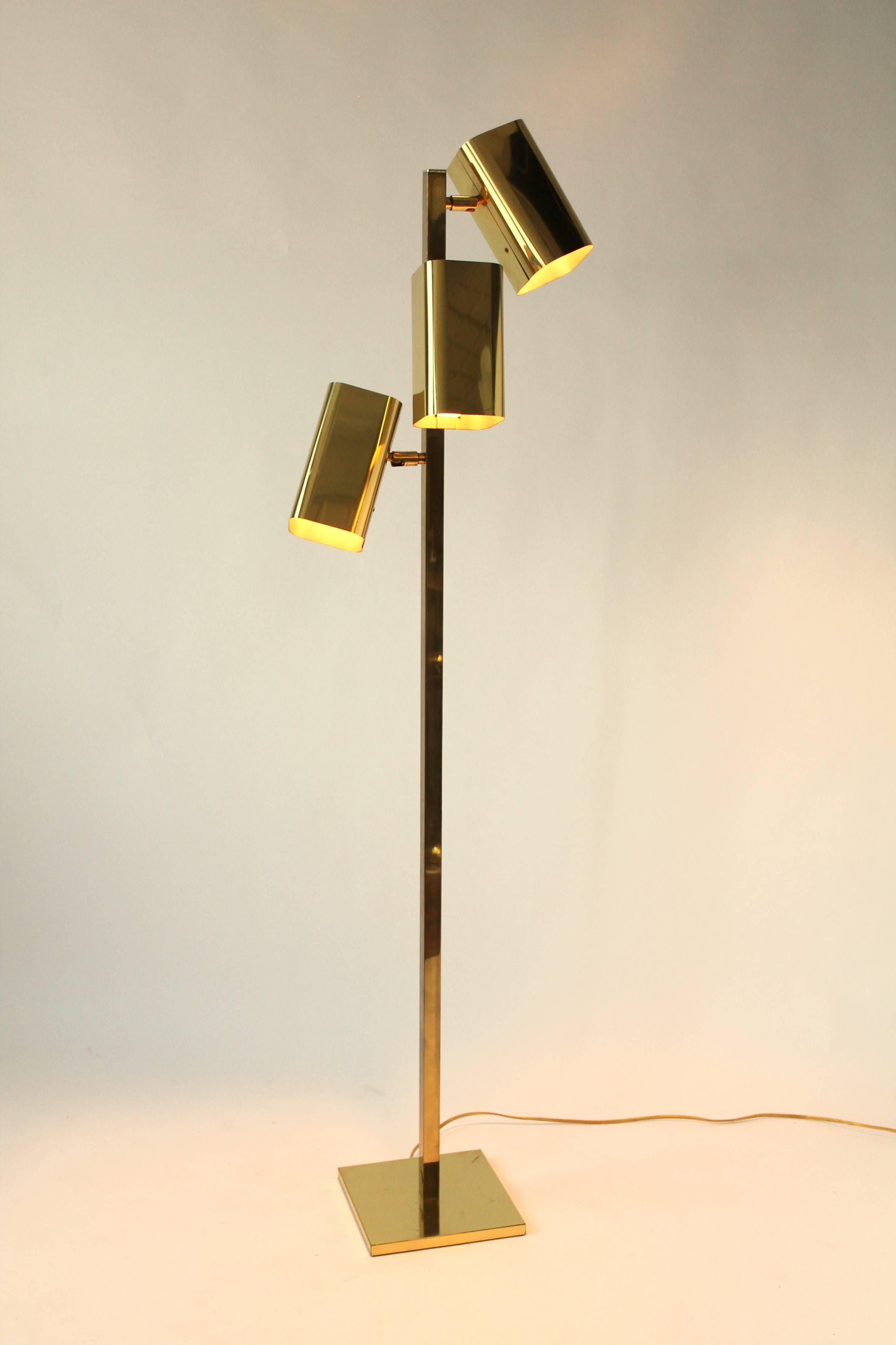 Koch & Lowy All Brass three Heads Floor Lamp, 1970s, USA 4