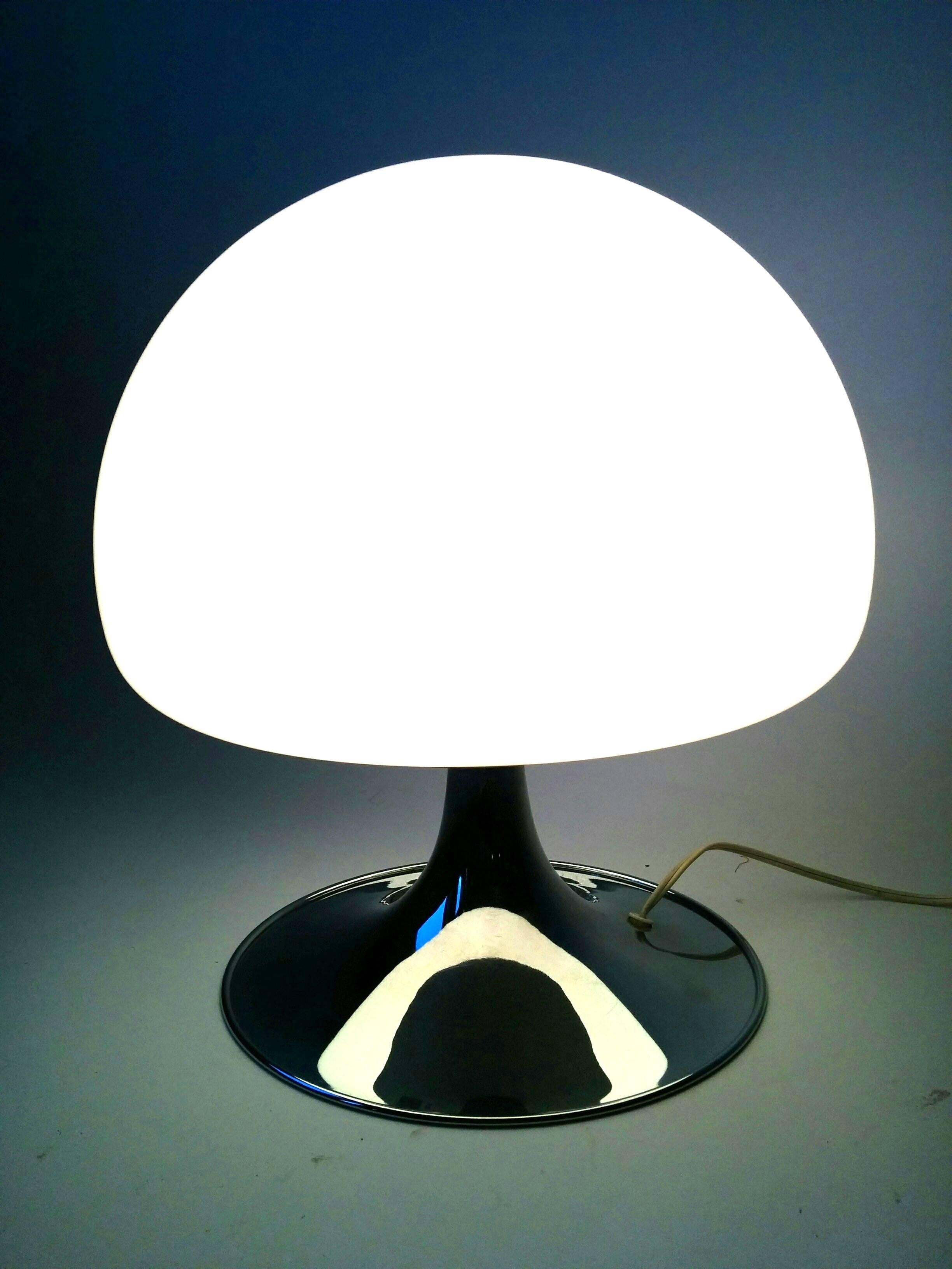 Mid-Century Modern Reggiani Mushroom Glass Table Lamp, 1970s, Italia