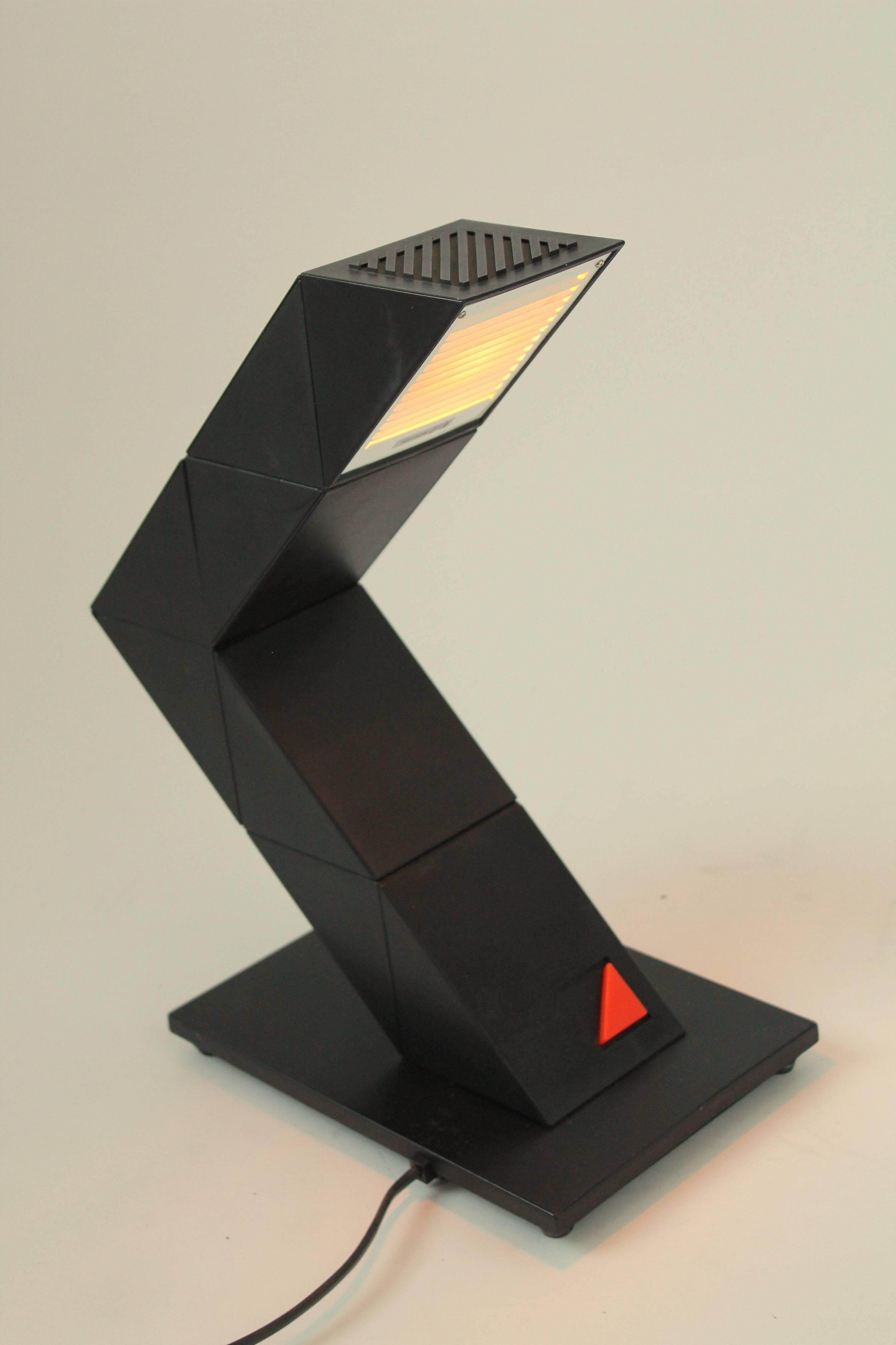 Néerlandais Lampe de bureau halogène Zig Zag Modular de E-Lite, 1980, Hollande en vente