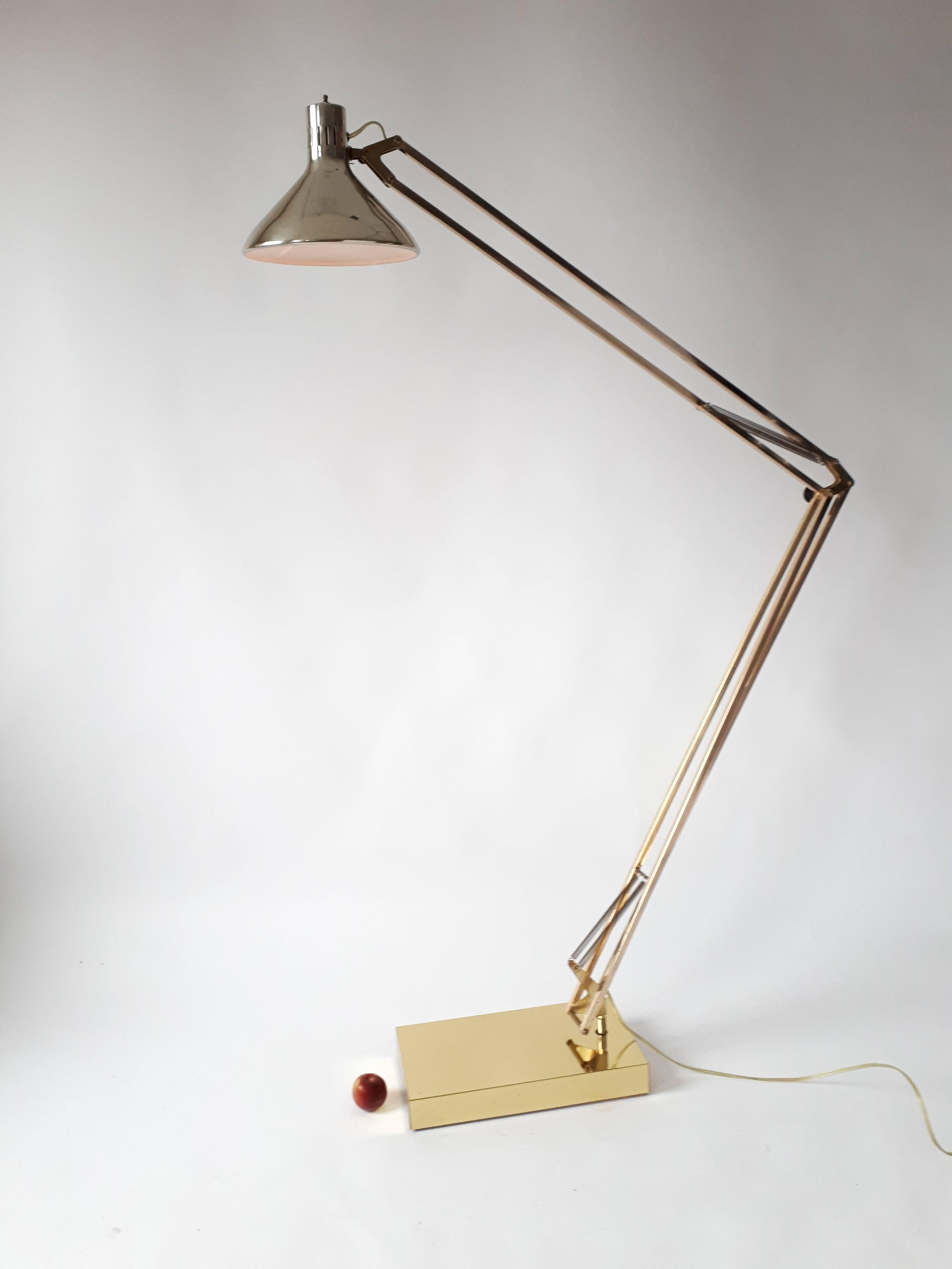 Late 20th Century Oversize Floor Anglepoise , 1970s, USA