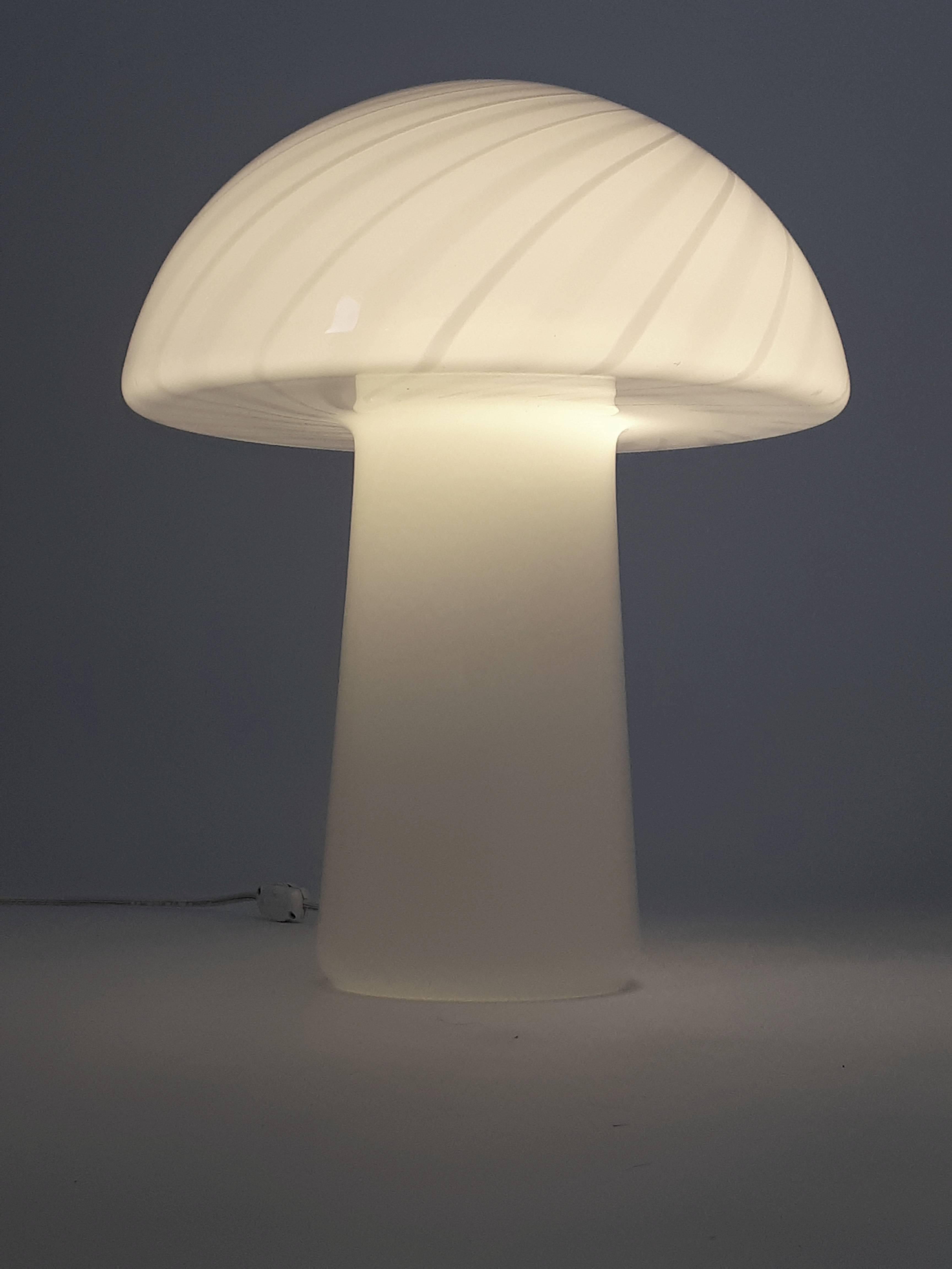 Italian Vistosi Glass Table Lamp, Murano, Italia, 1960s