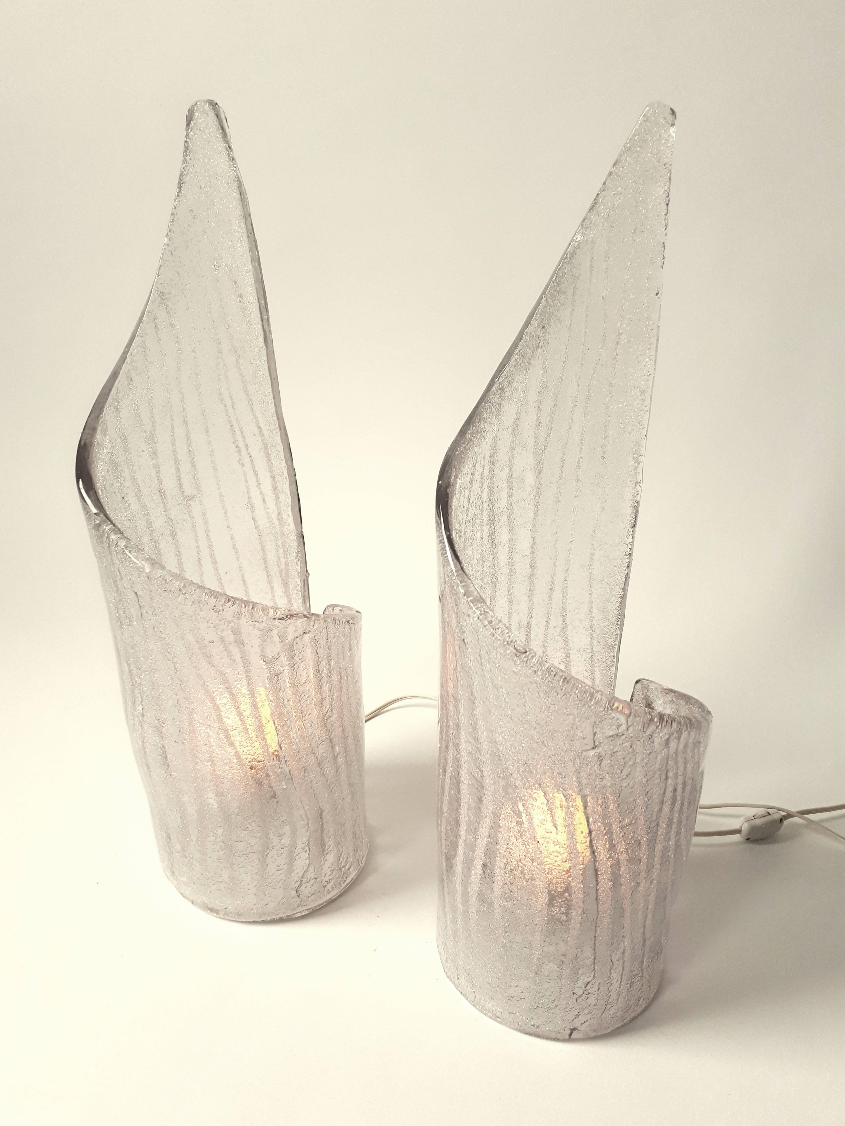 Italian Pair of Huge  Thick Clear Texturized  Murano Glass Table Lamp , 1970s, Italia