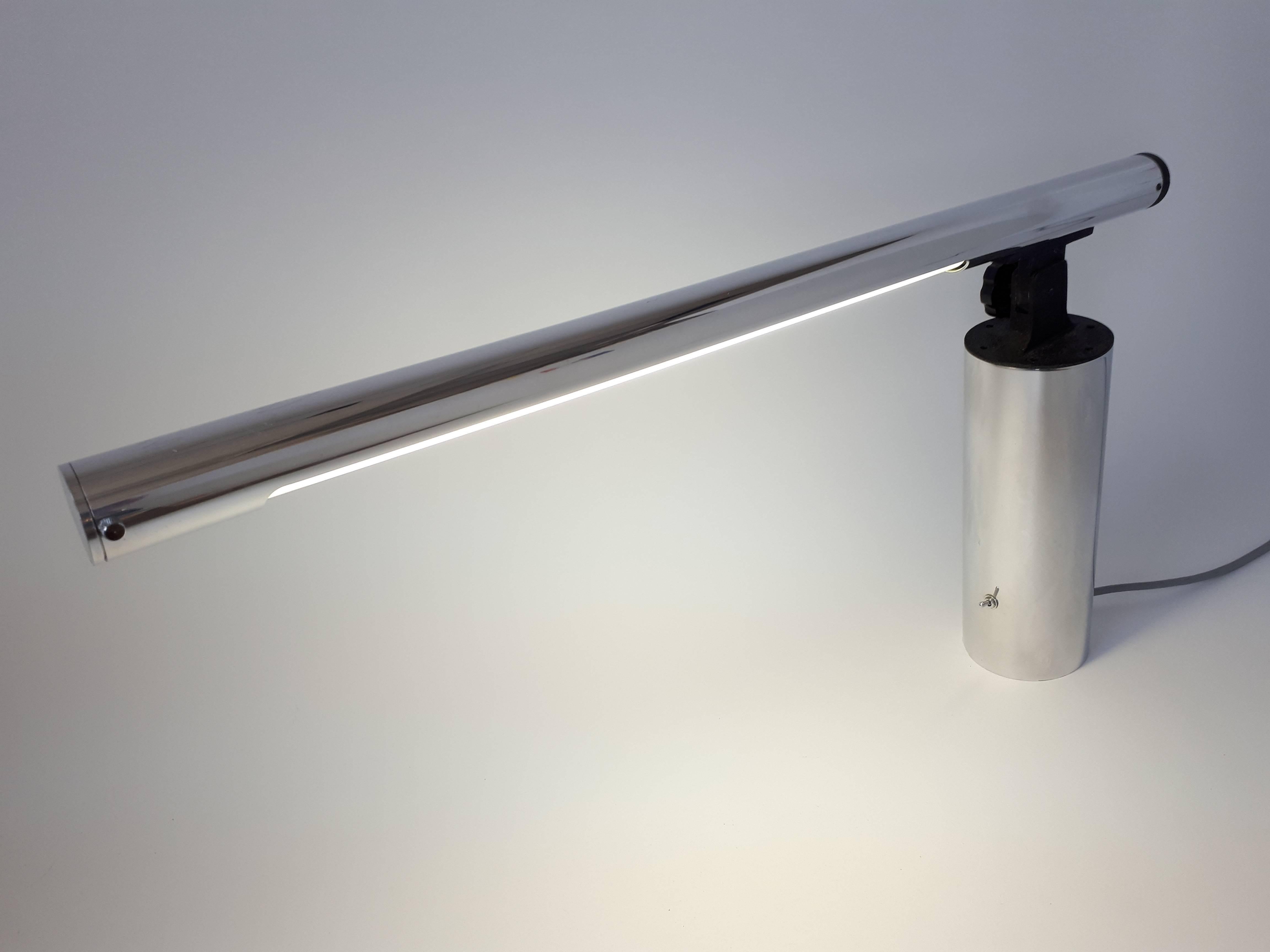 fluorescent table lamps