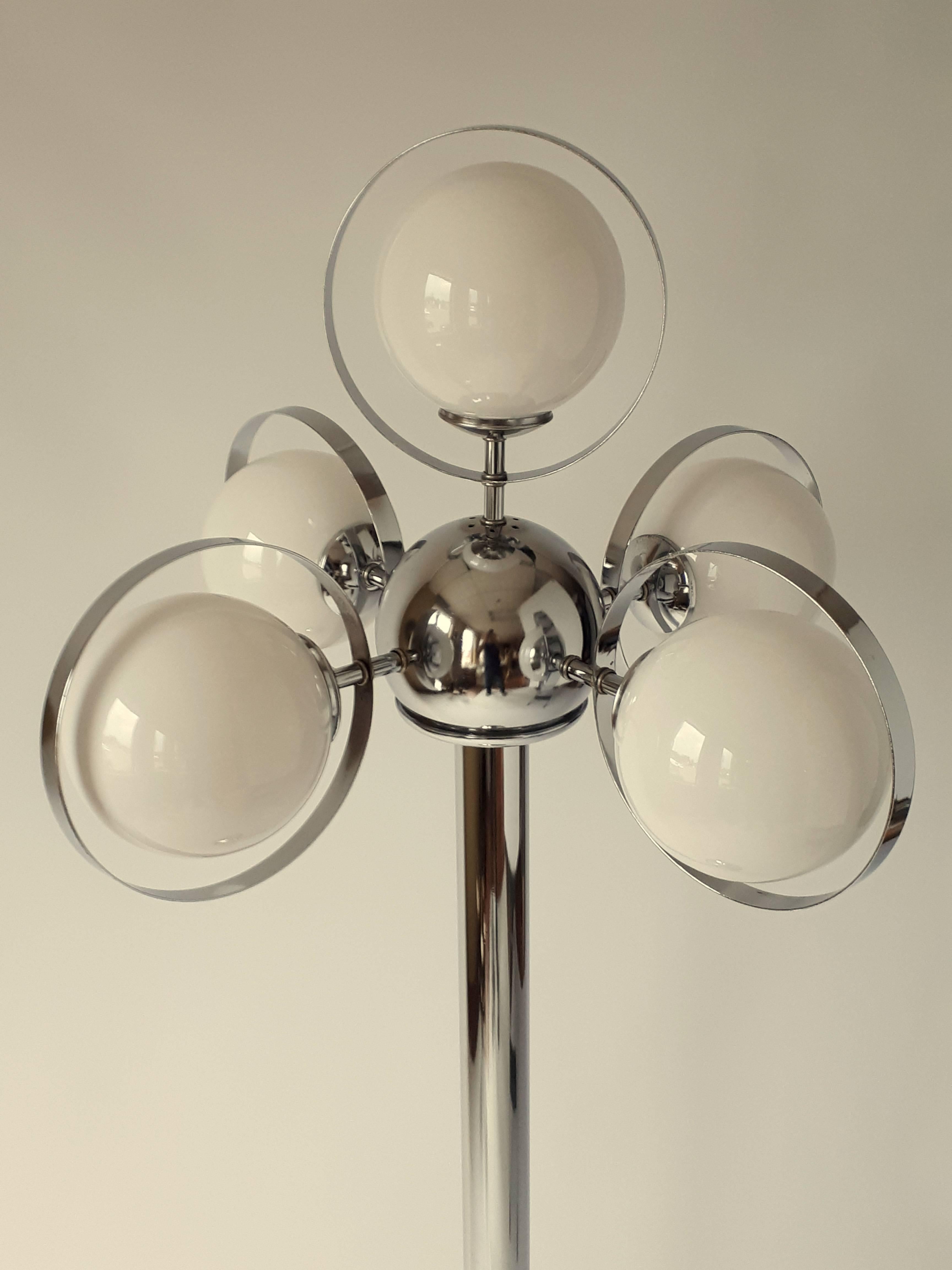 American Atomic Molecule  Chrome Floor Lamp , 1970s , USA