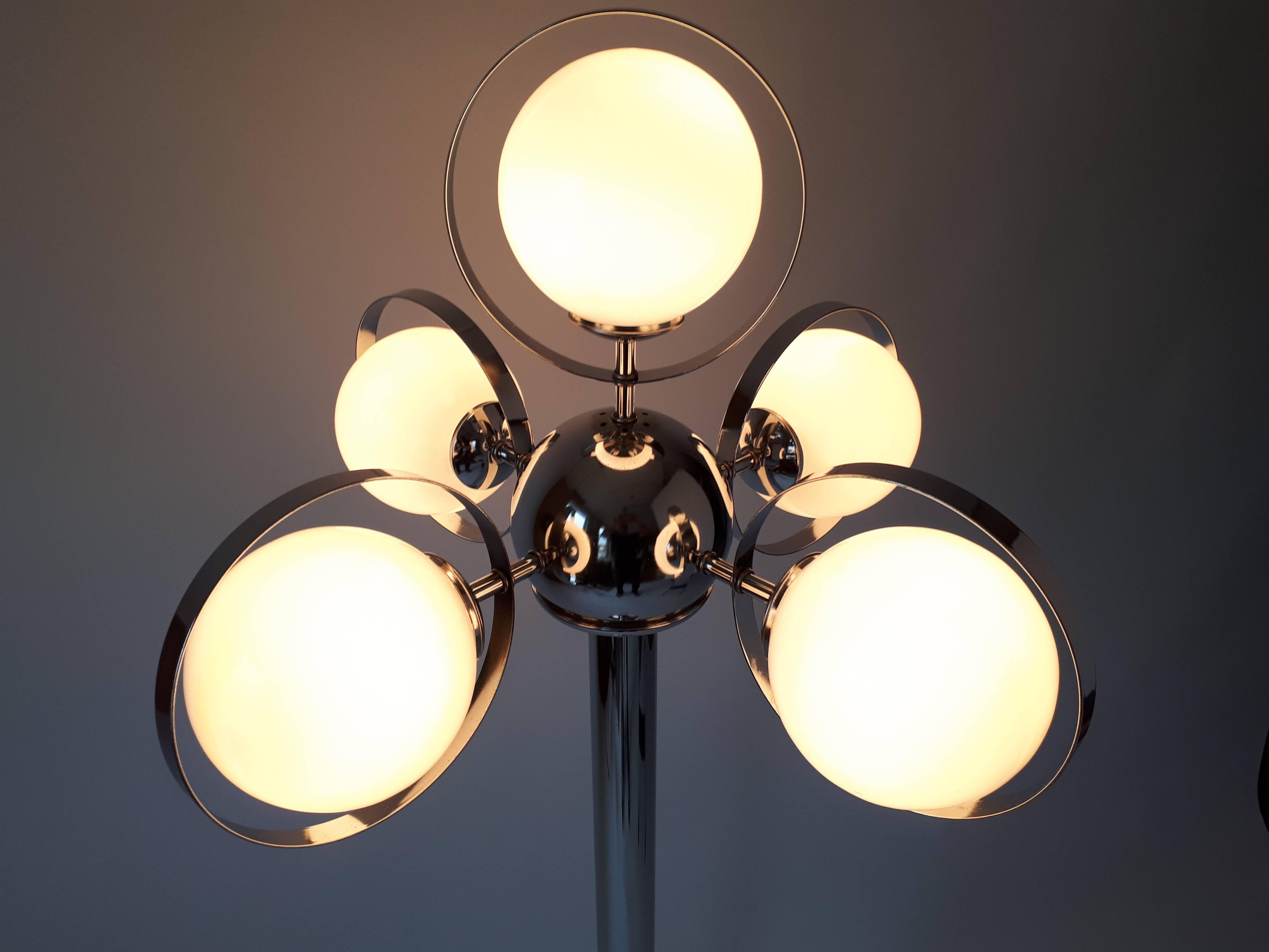 Atomic Molecule  Chrome Floor Lamp , 1970s , USA 2