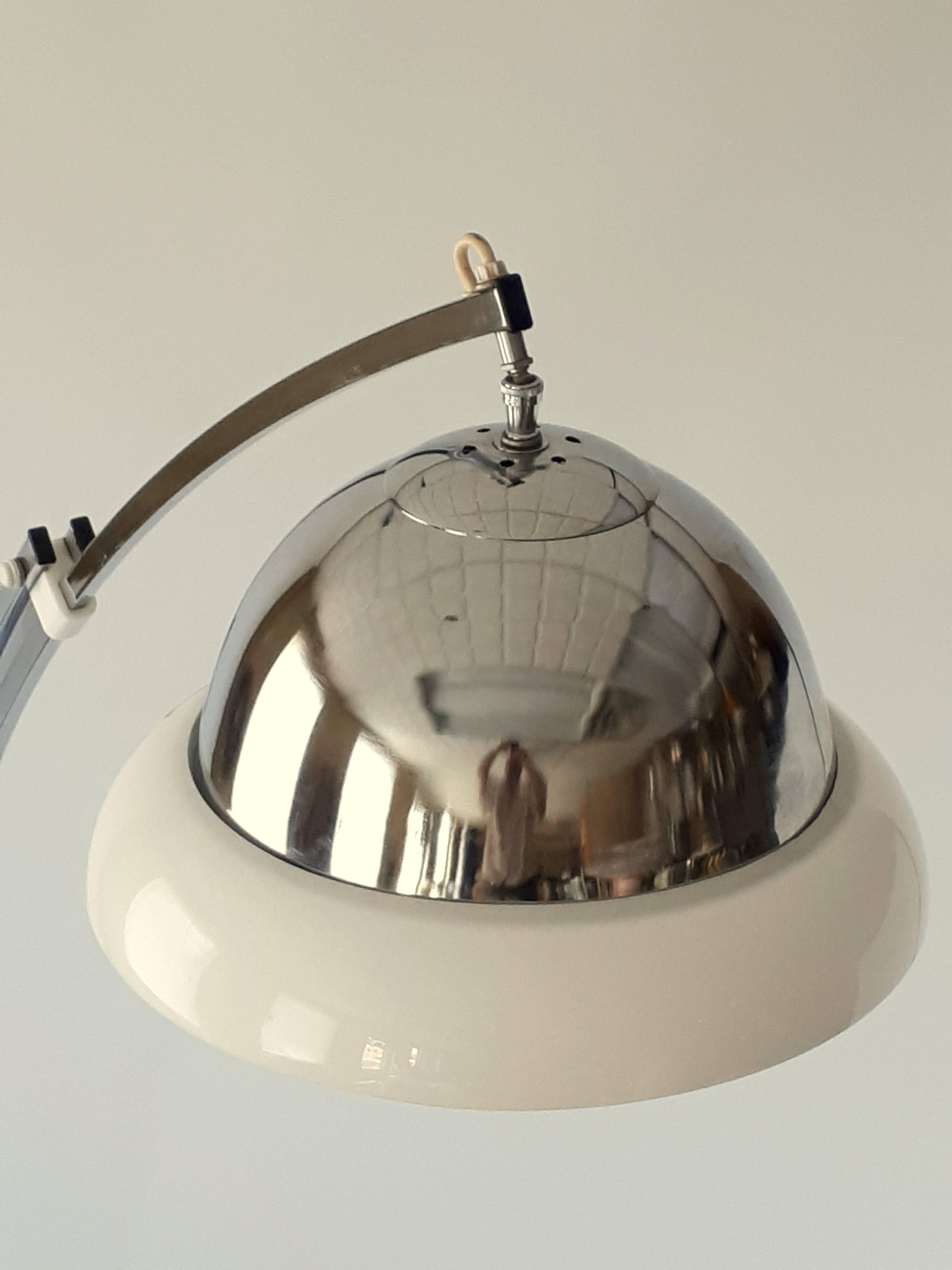 Mid-20th Century Reggiani Height Ajustable Chrome Floor Lamp , 1960s , Italia For Sale