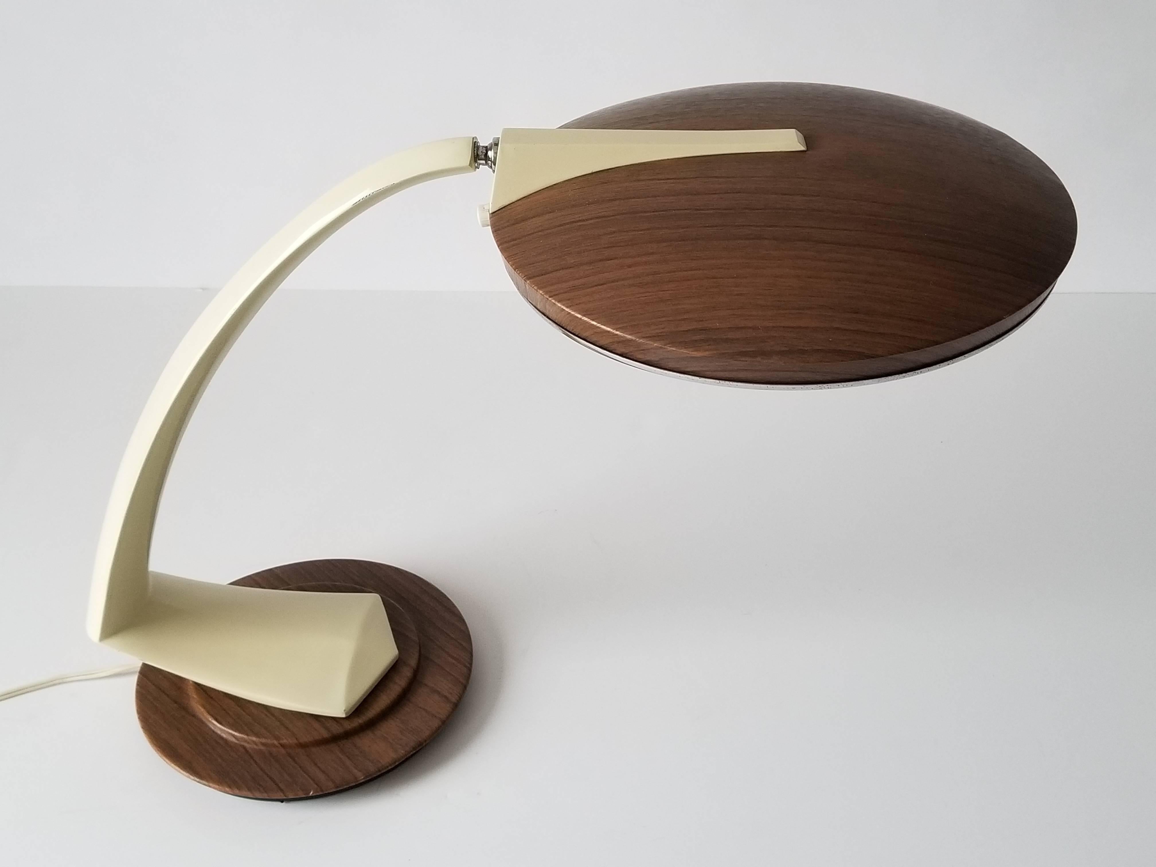 wood grain desk lamp