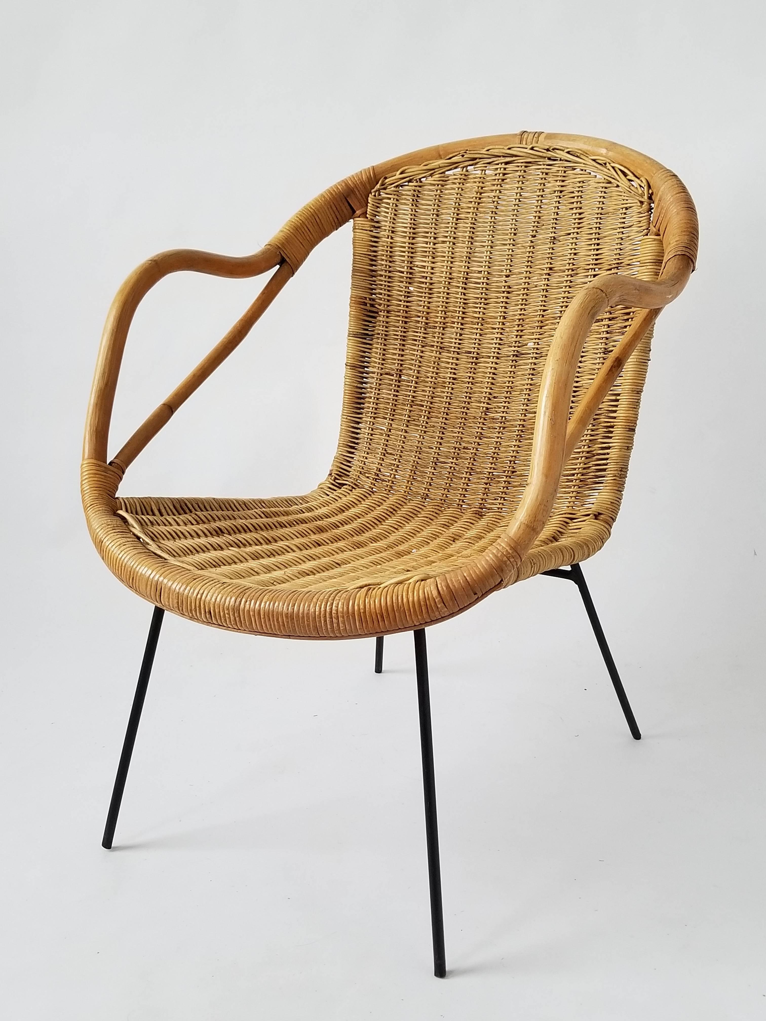 wicker chair with metal legs