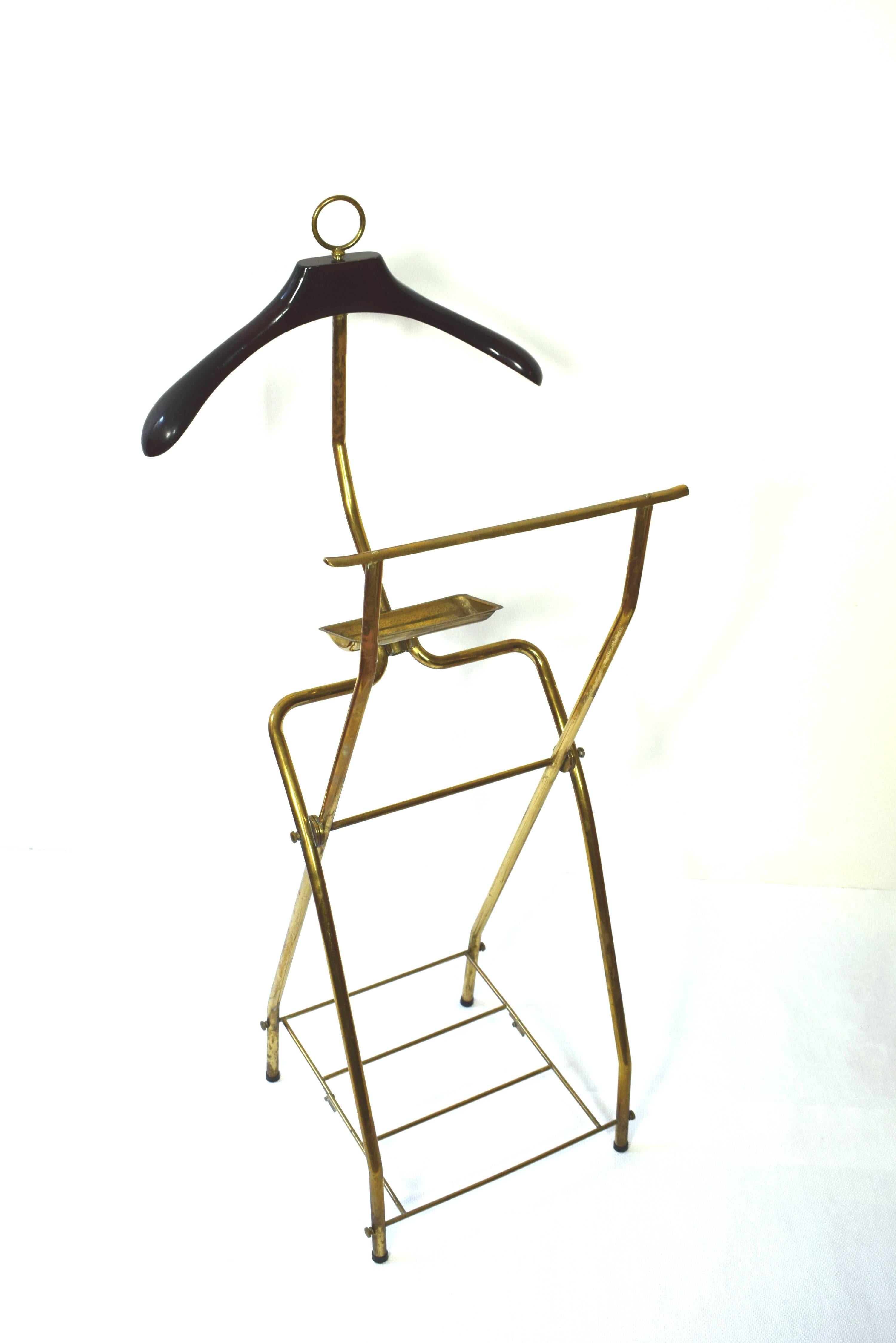 Italian Mid-Century Modern Brass Valet In Good Condition For Sale In Wien, AT