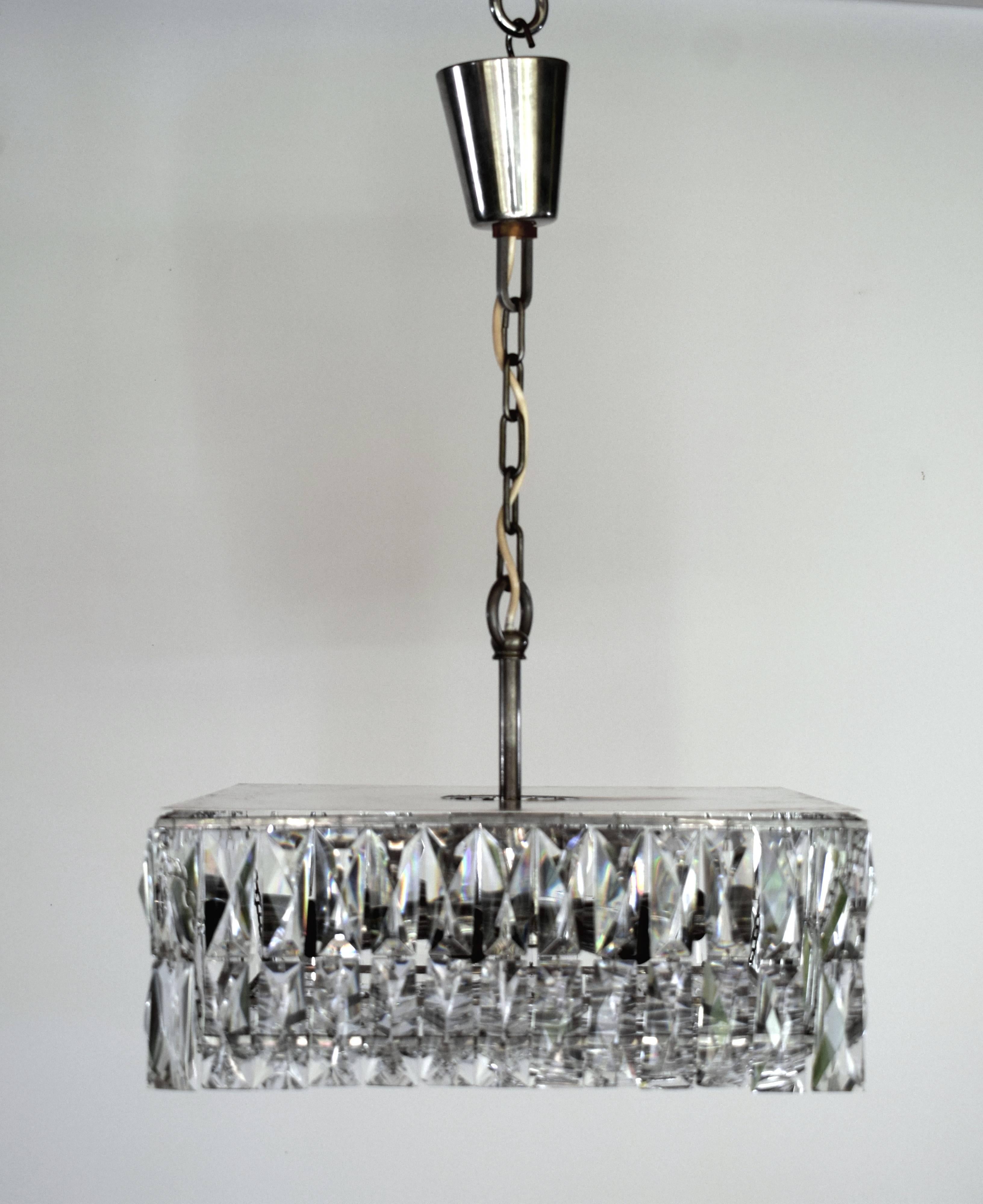 Square Crystal Pendant by Bakalowits In Good Condition For Sale In Wien, AT