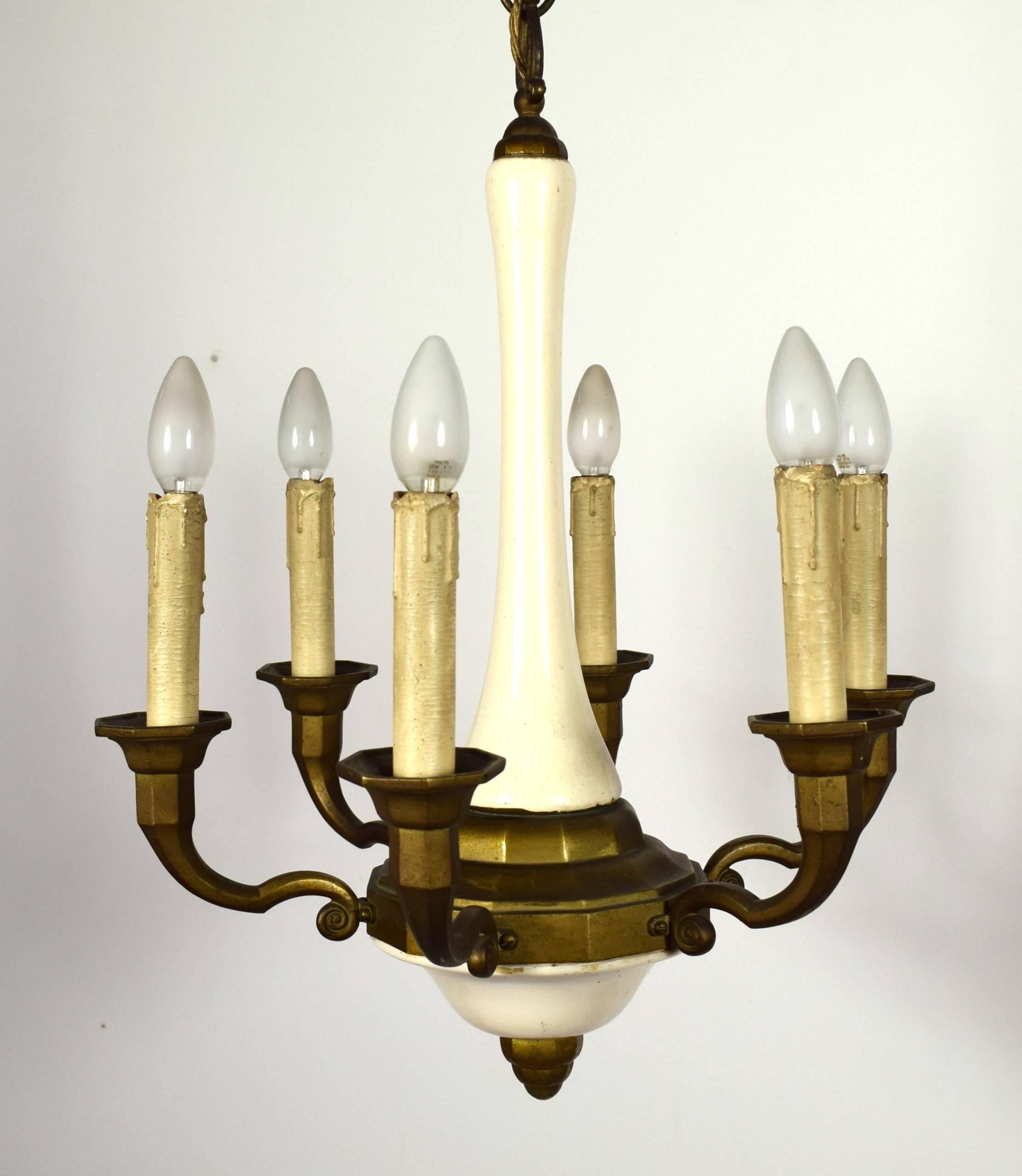 Austrian Baroque Style Chandelier In Good Condition For Sale In Wien, AT
