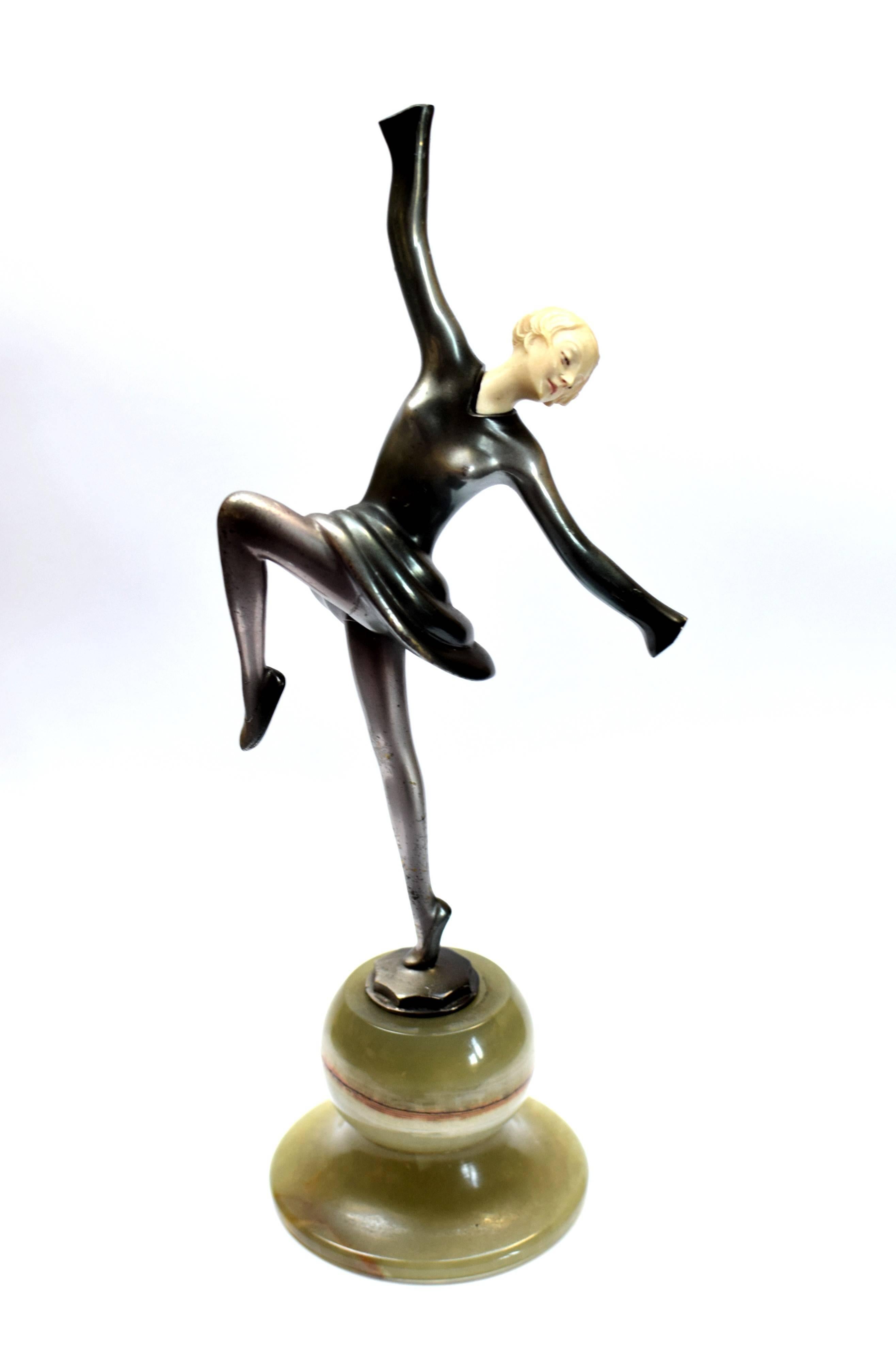 Josef Lorenzl Bronze and Onyx Dancer Statue In Good Condition For Sale In Wien, AT
