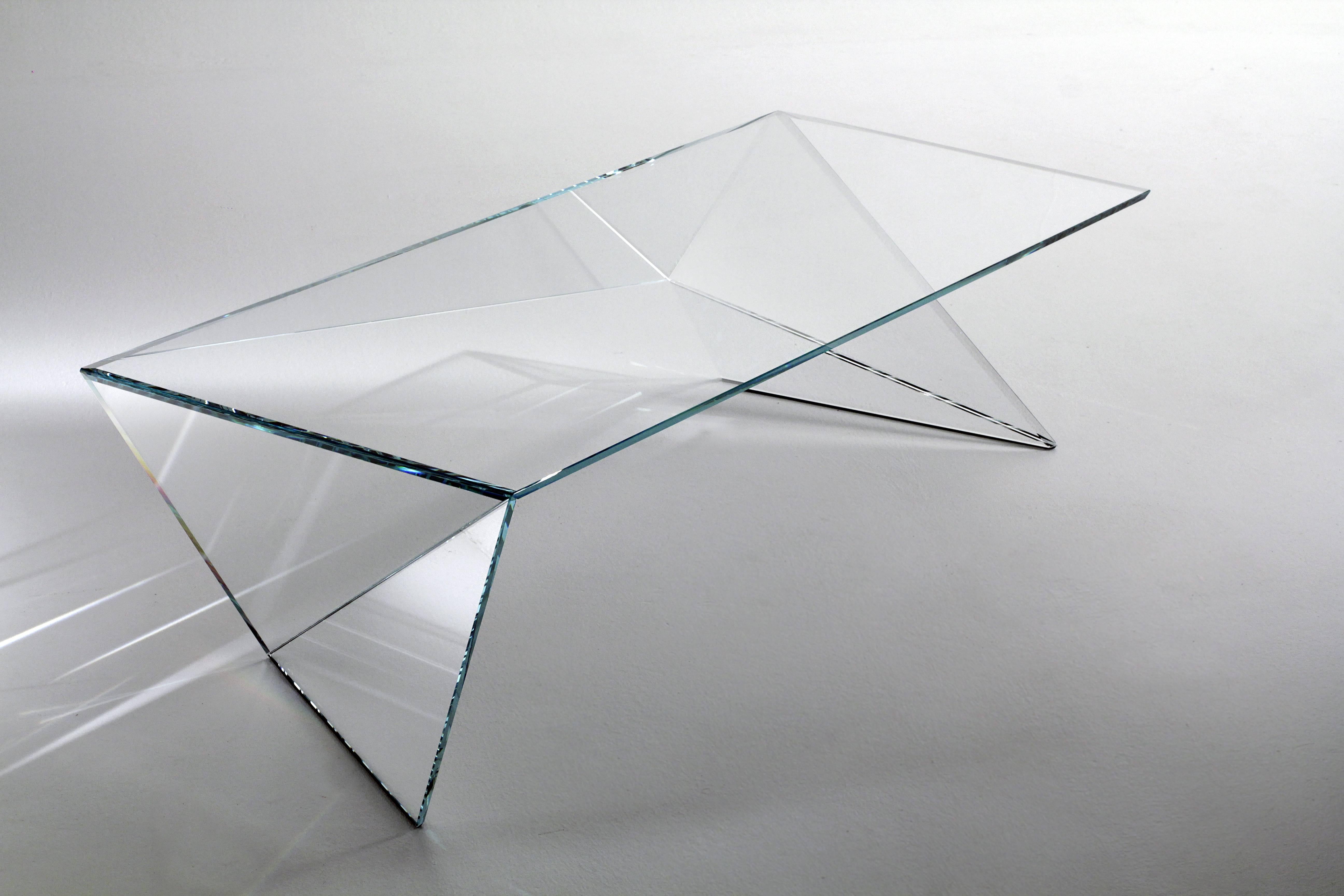 Crystal Glass Coffee Table, Transparent Origami Contemporary Design Italy In New Condition For Sale In Ancona, Marche