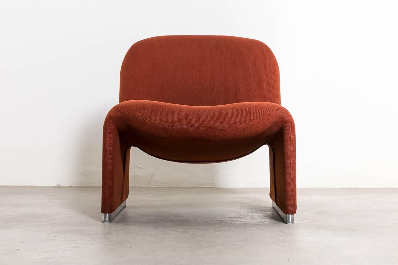 "Alky" chair by Giancarlo Piretti. Upholstered in original wool fabric with aluminium frame. Produced ITA, 1970s by Castelli.
    