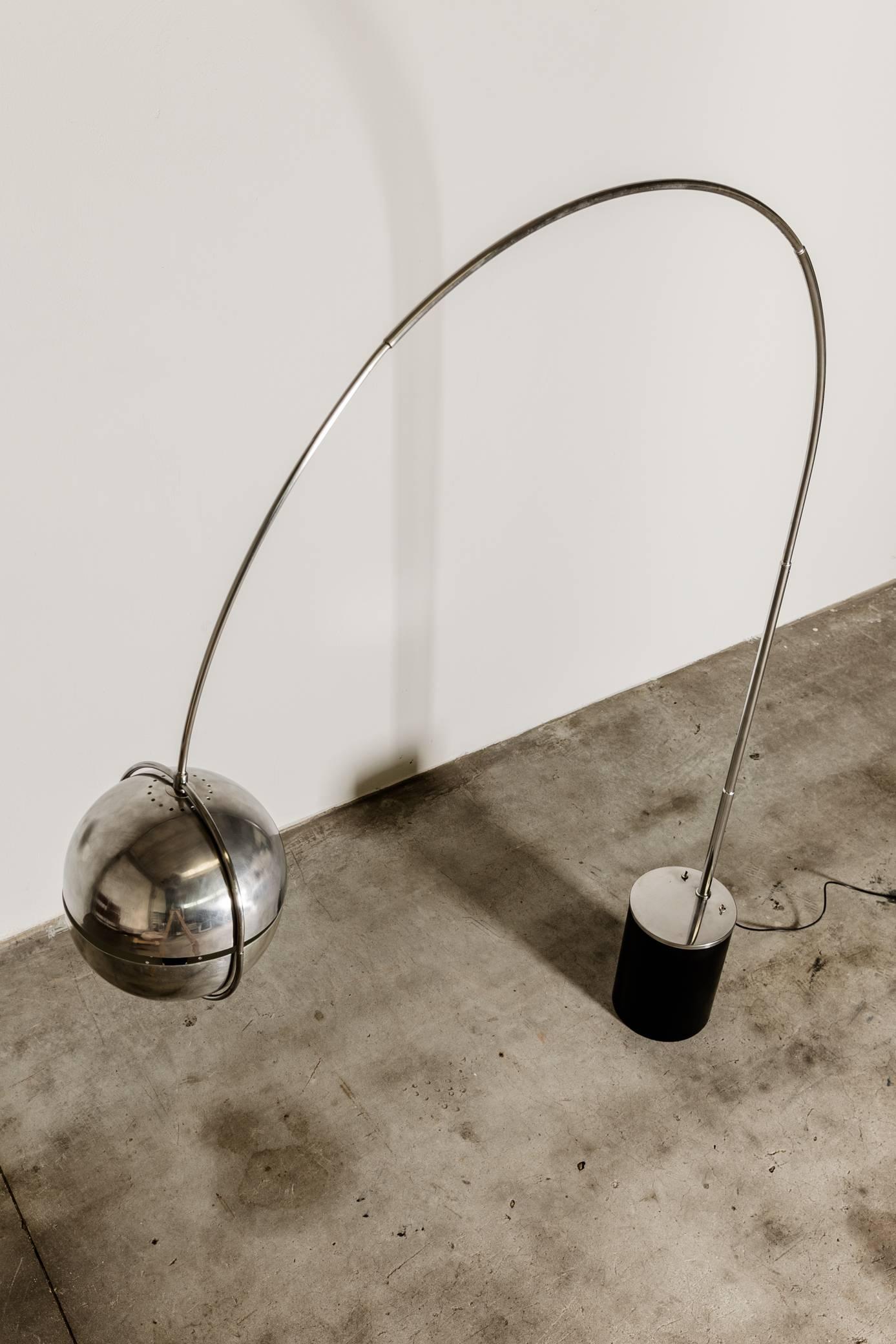 Studio Reggiani Arc Floor Lamp, Italy, 1970 In Good Condition In Melbourne, VIC