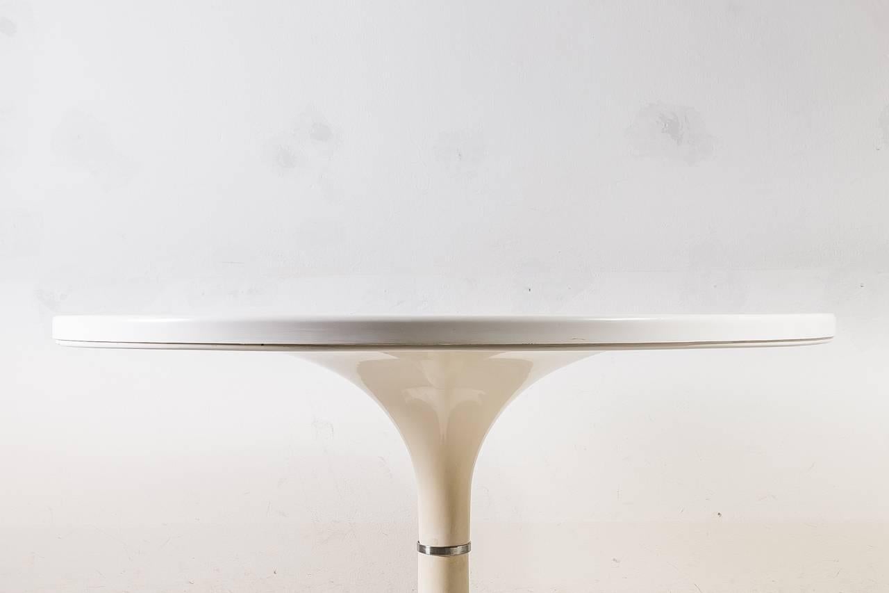Anna Castelli Ferrieri Dining Table In Excellent Condition In Melbourne, VIC