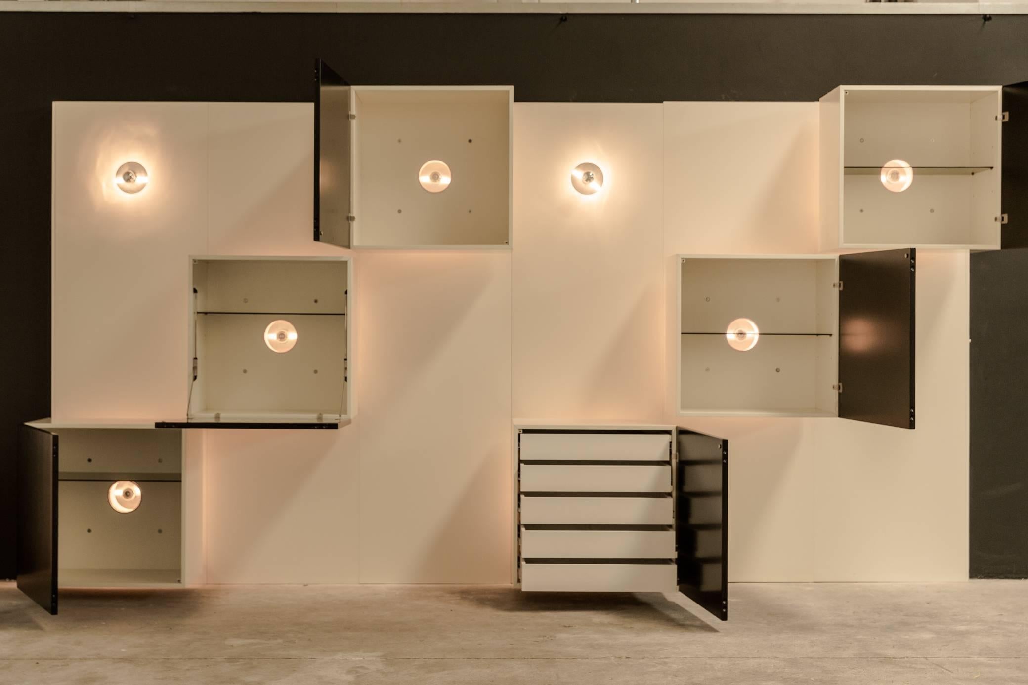 Mid-Century Modern Illuminated Wall Unit Designed by Roberto Monsani for Acerbis For Sale