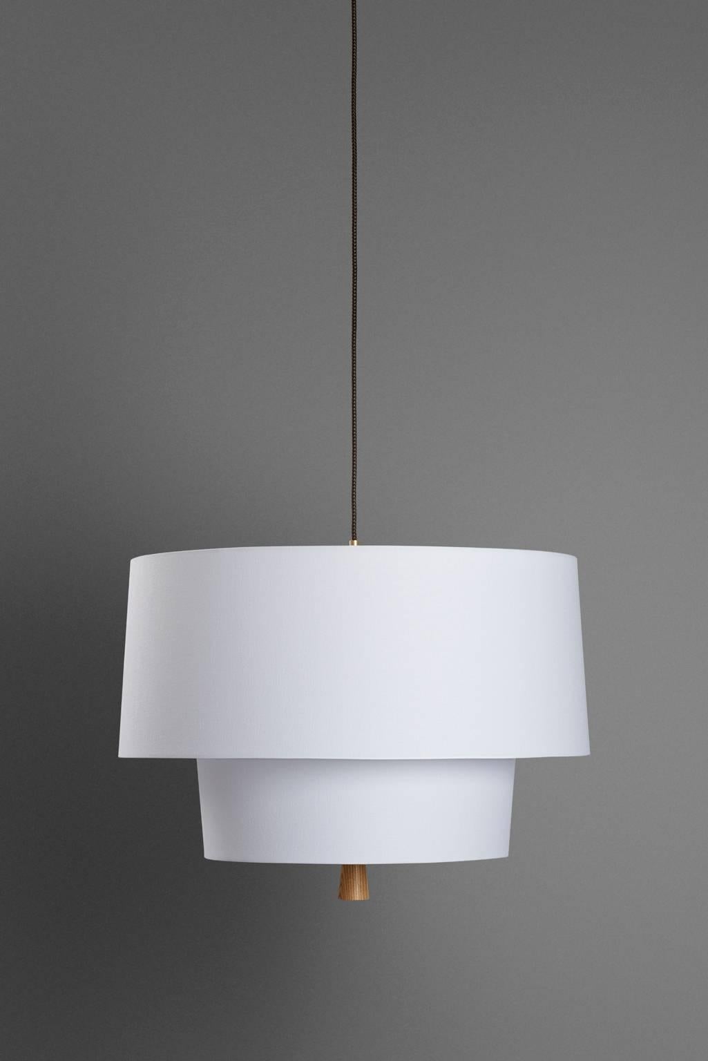 XXIe siècle et contemporain Lampe à suspension en lin, Nomen en vente