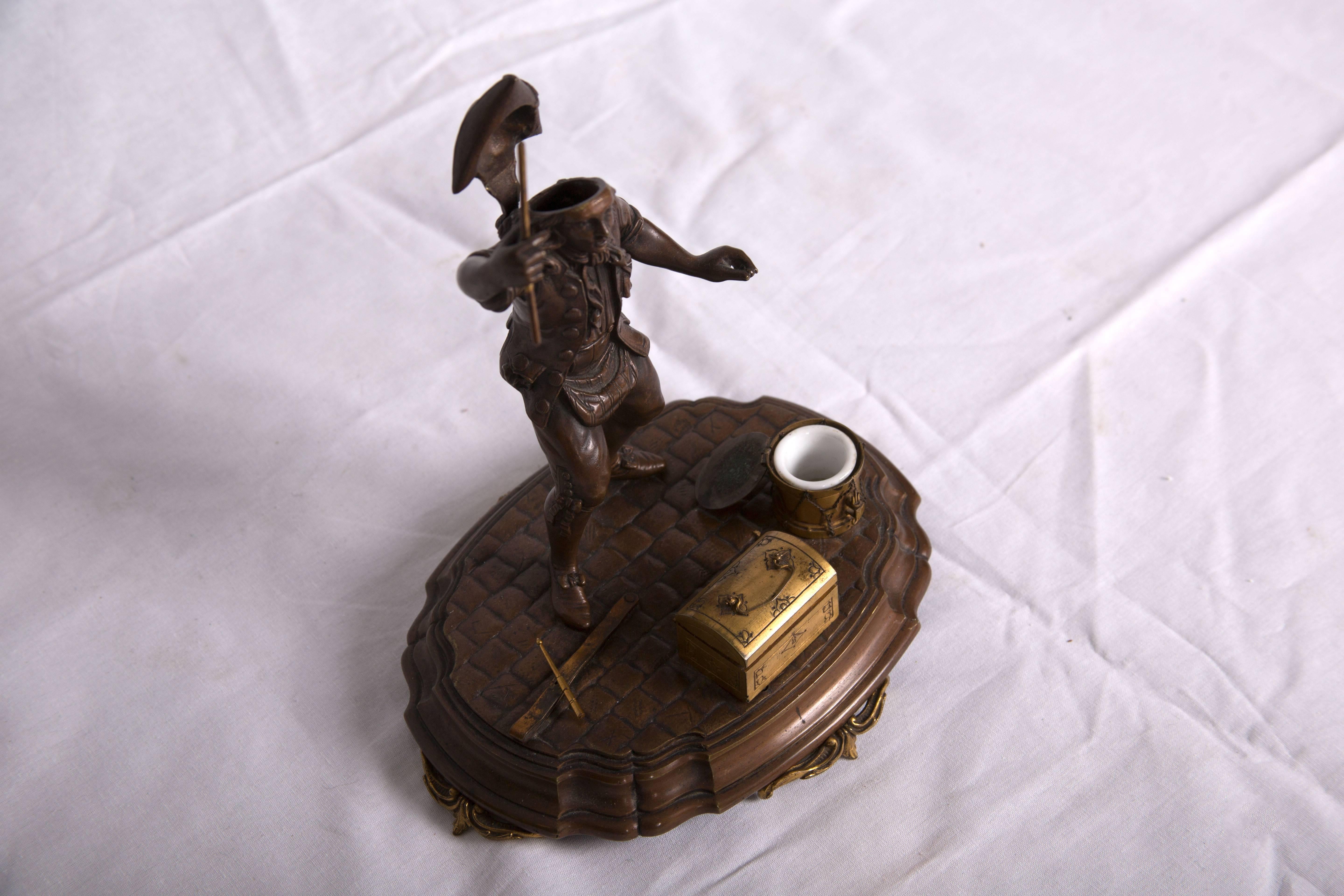 19th Century French Figural Bronze and Gilt Inkstand For Sale 2