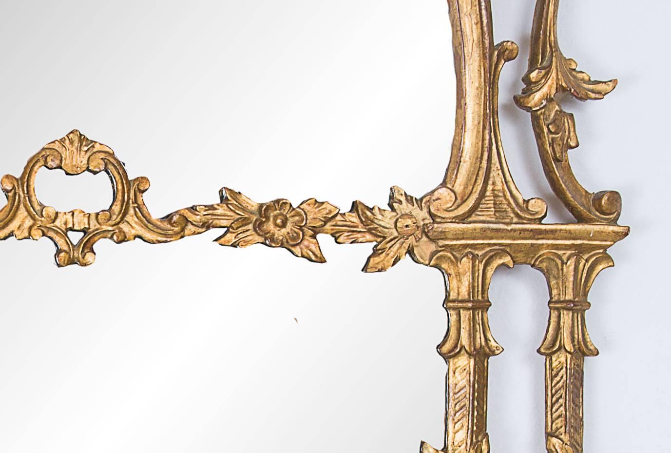 Italian George III Style Giltwood Mirror