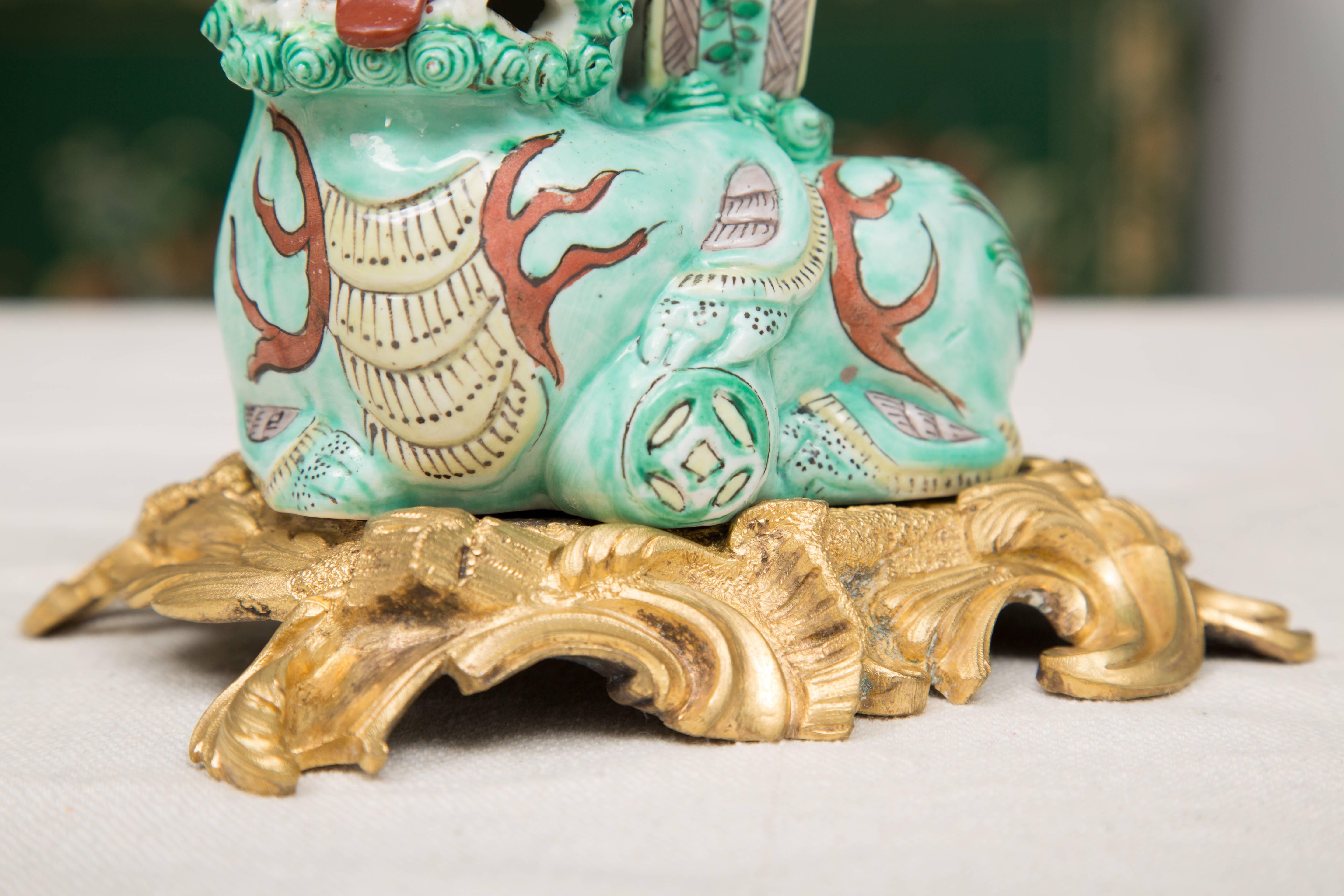 19th Century Pair of Chinese Lions on Bronze Doré Base 1