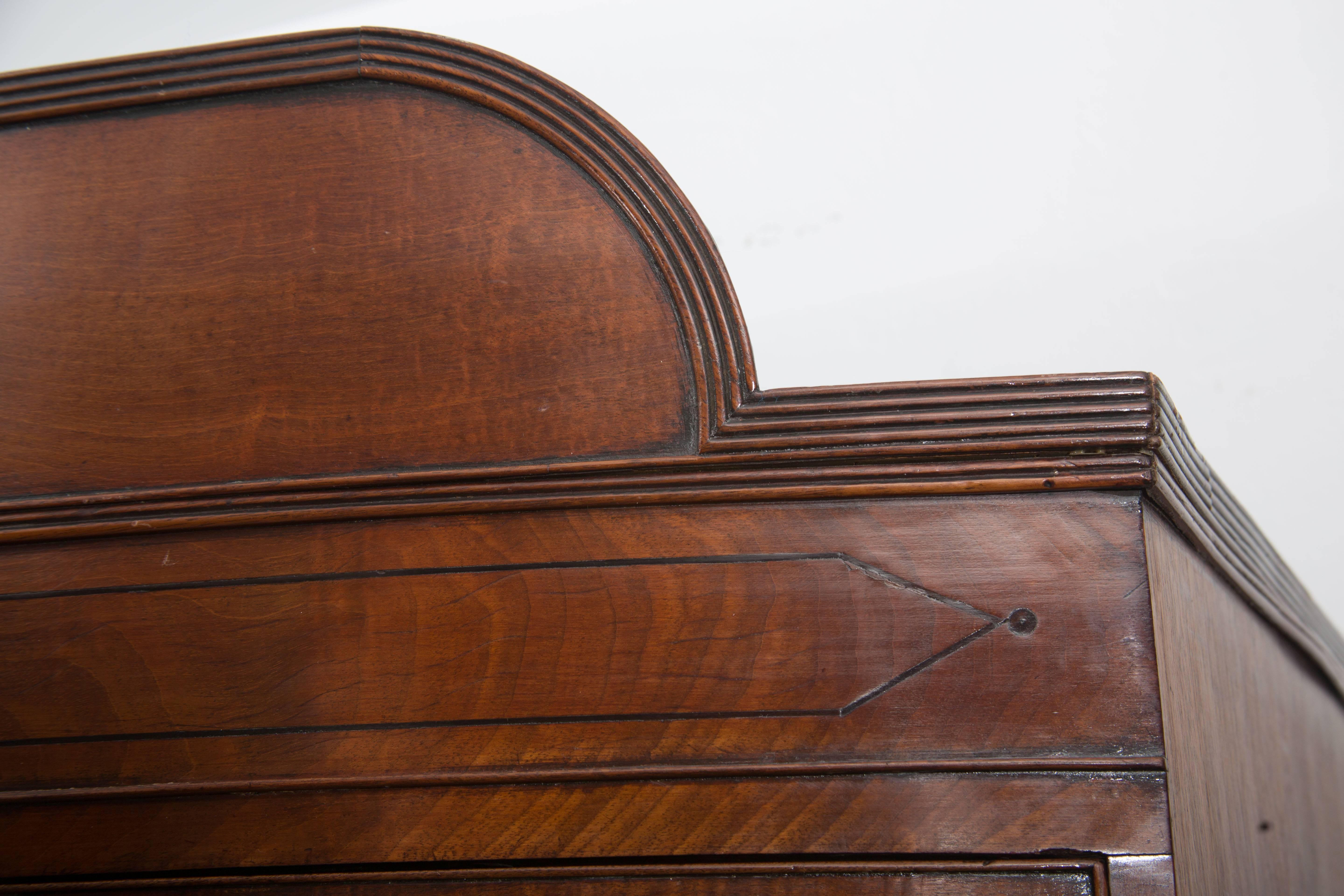 18th Century George III Mahogany Bowfront Chest on Chest 1