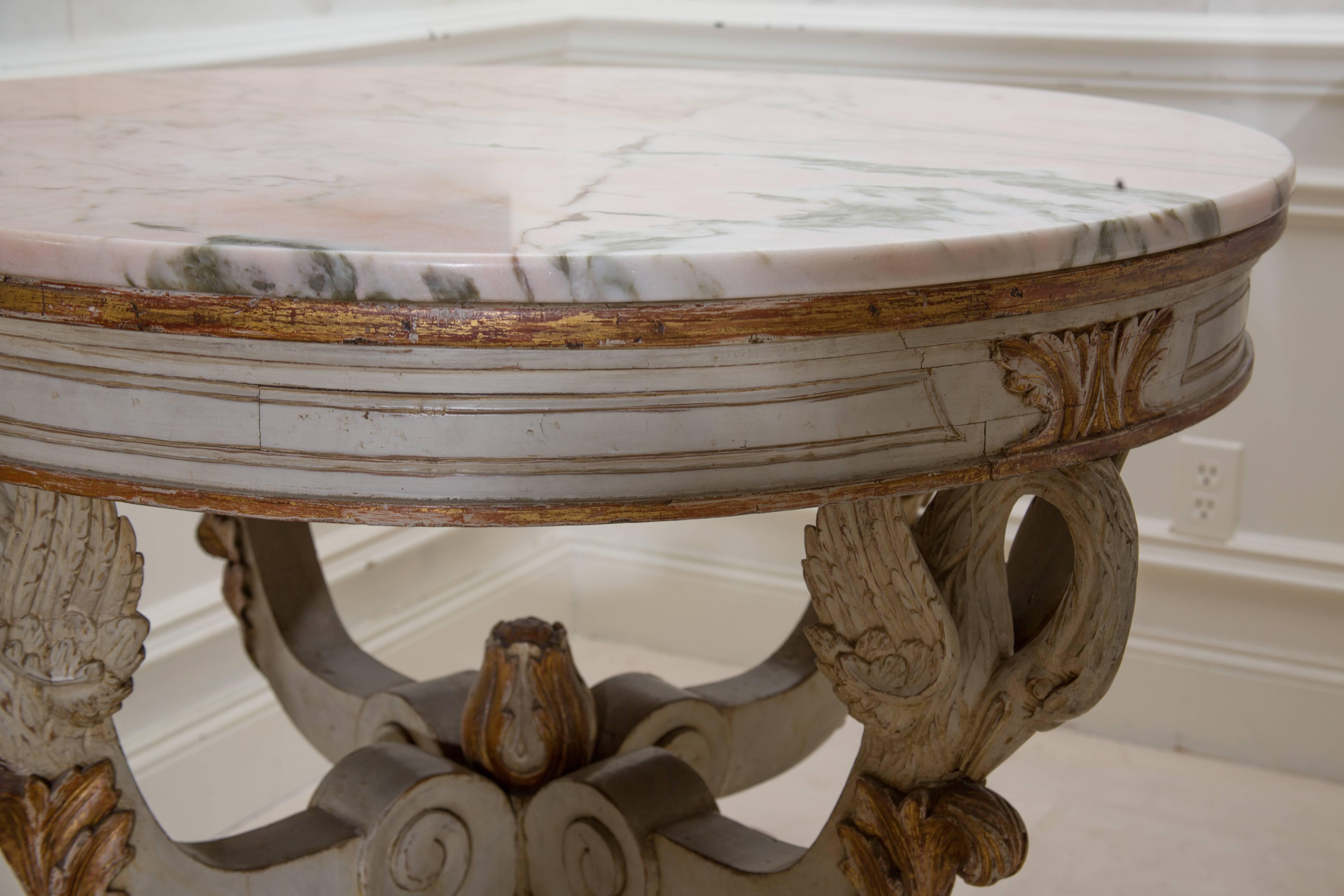 19th Century Swedish Circular White Painted and Parcel-Gilt Table 1