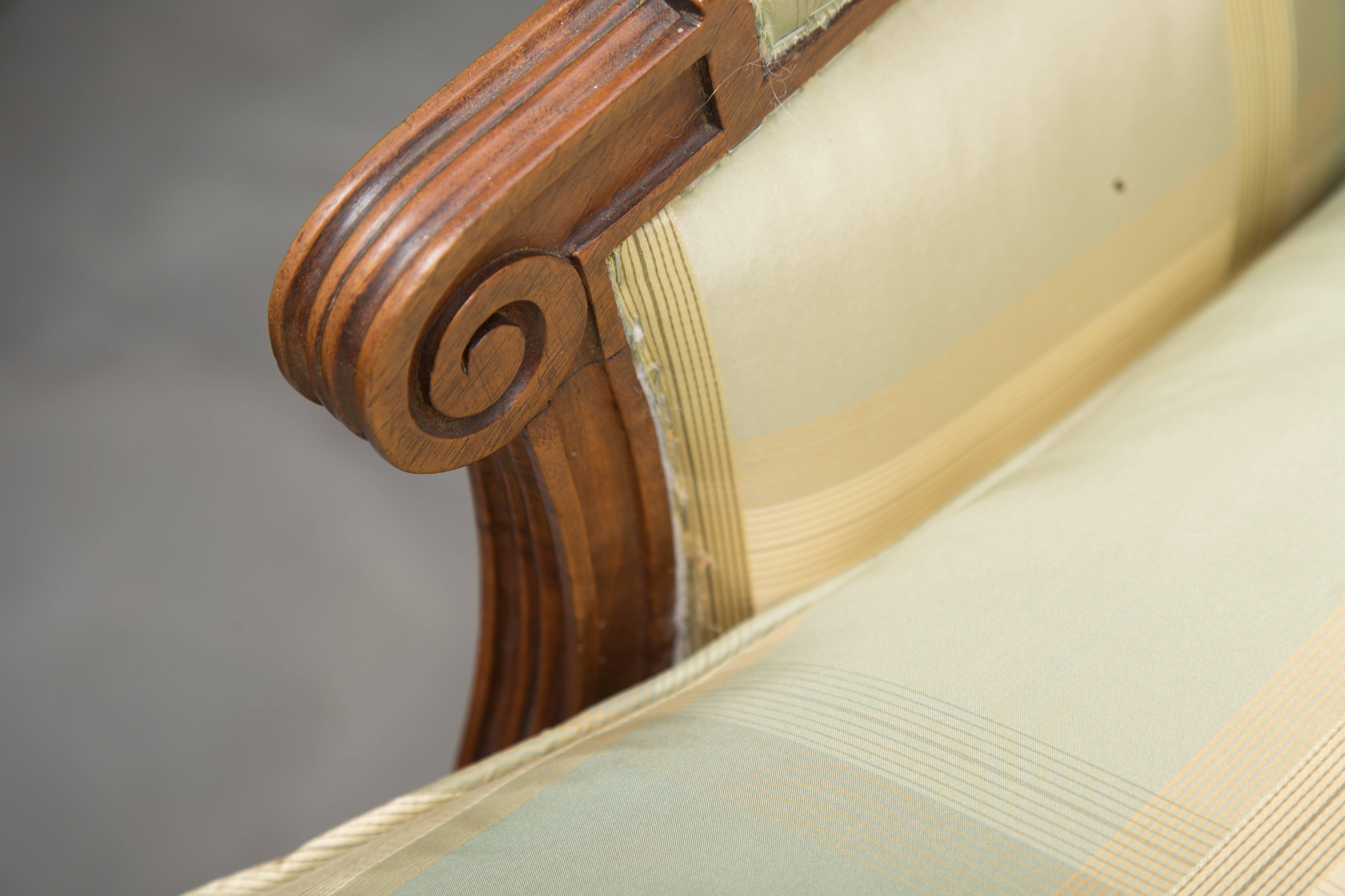 Louis XVI Style Upholstered Chaise In Good Condition In WEST PALM BEACH, FL