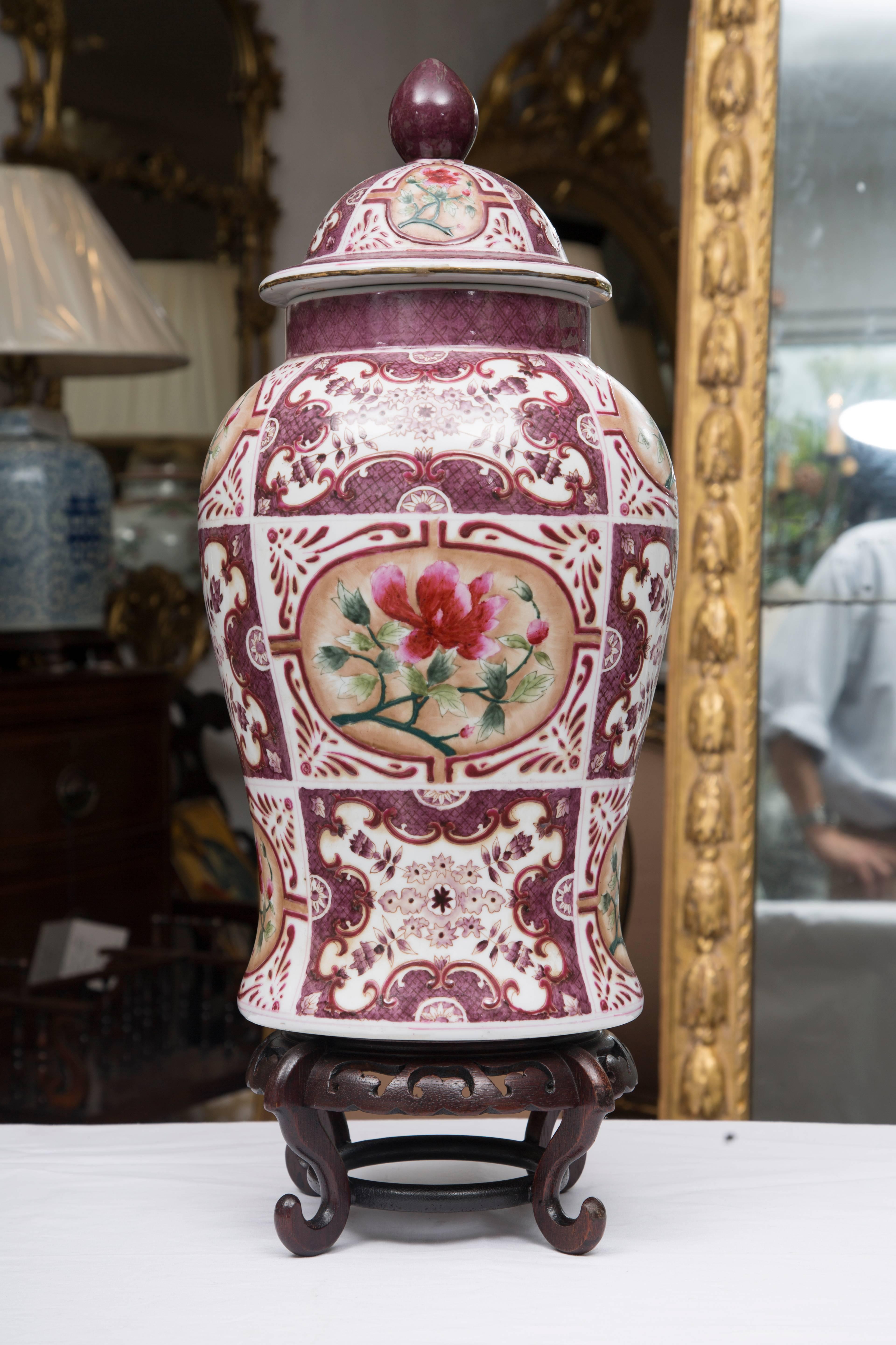 Glazed Purple Chinese Lidded Vase with European Inspiration