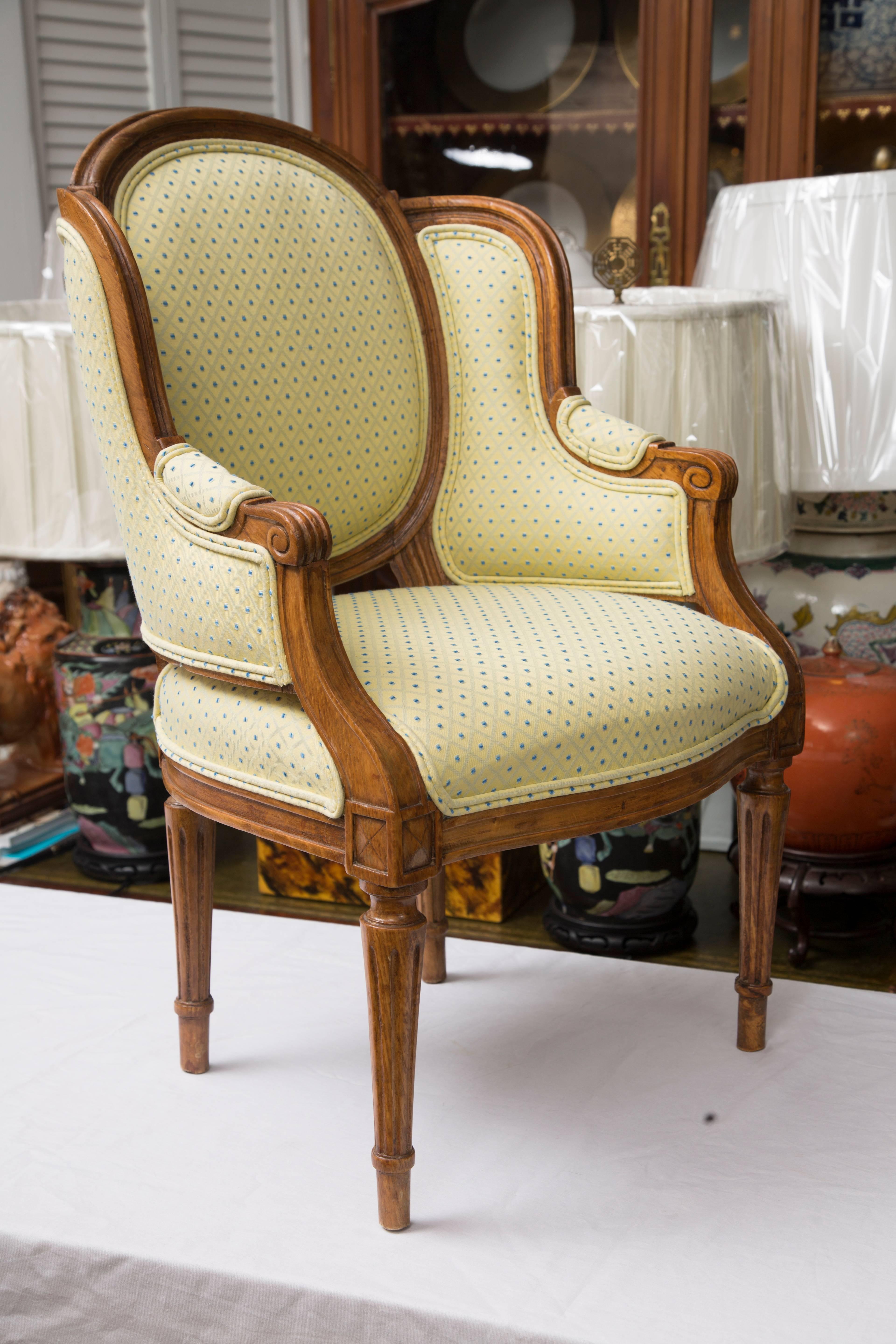 Pair of Diminutive Louis XVI Beechwood Wing Chairs In Good Condition In WEST PALM BEACH, FL