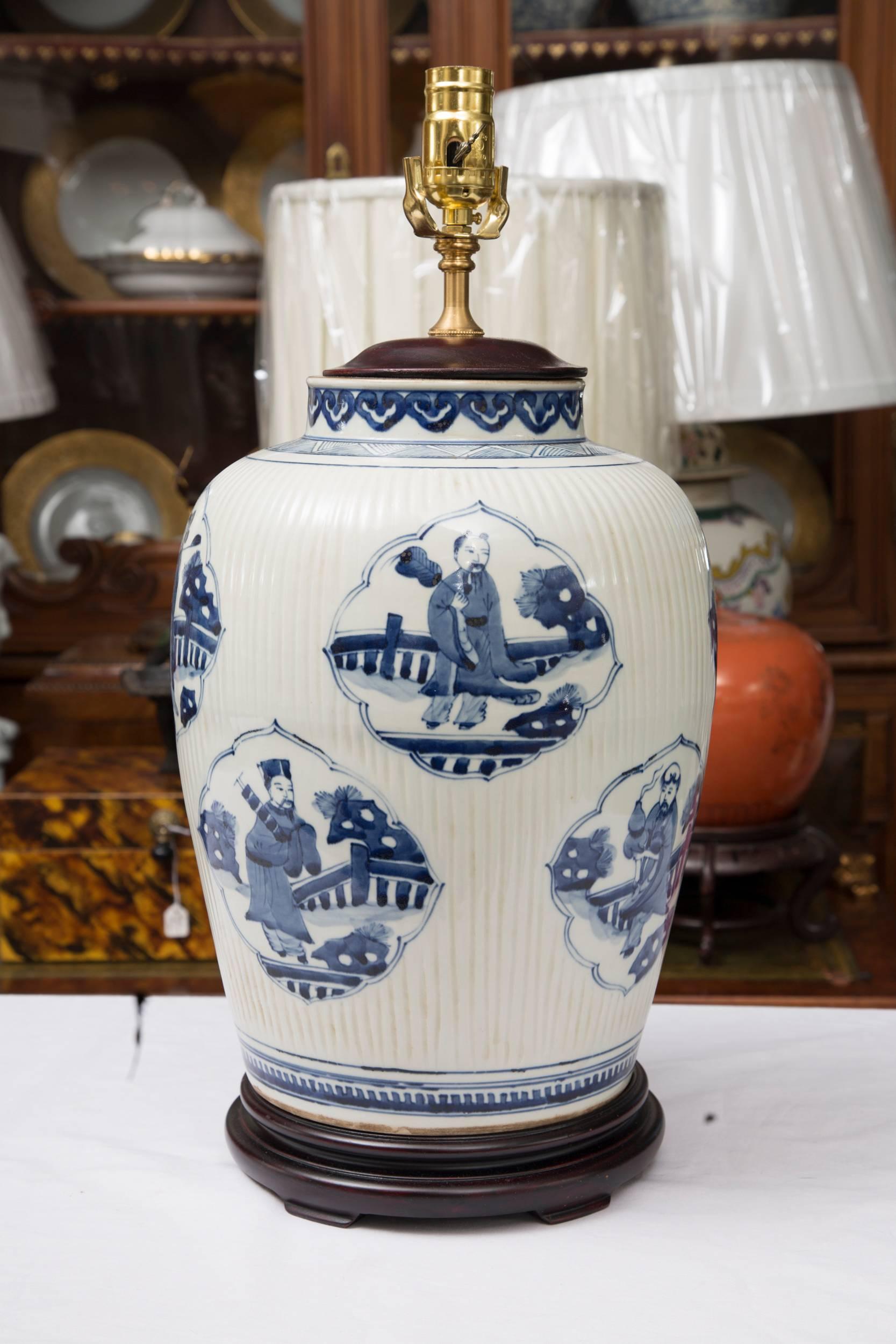 Chinese Blue and White Lamp In Excellent Condition In WEST PALM BEACH, FL