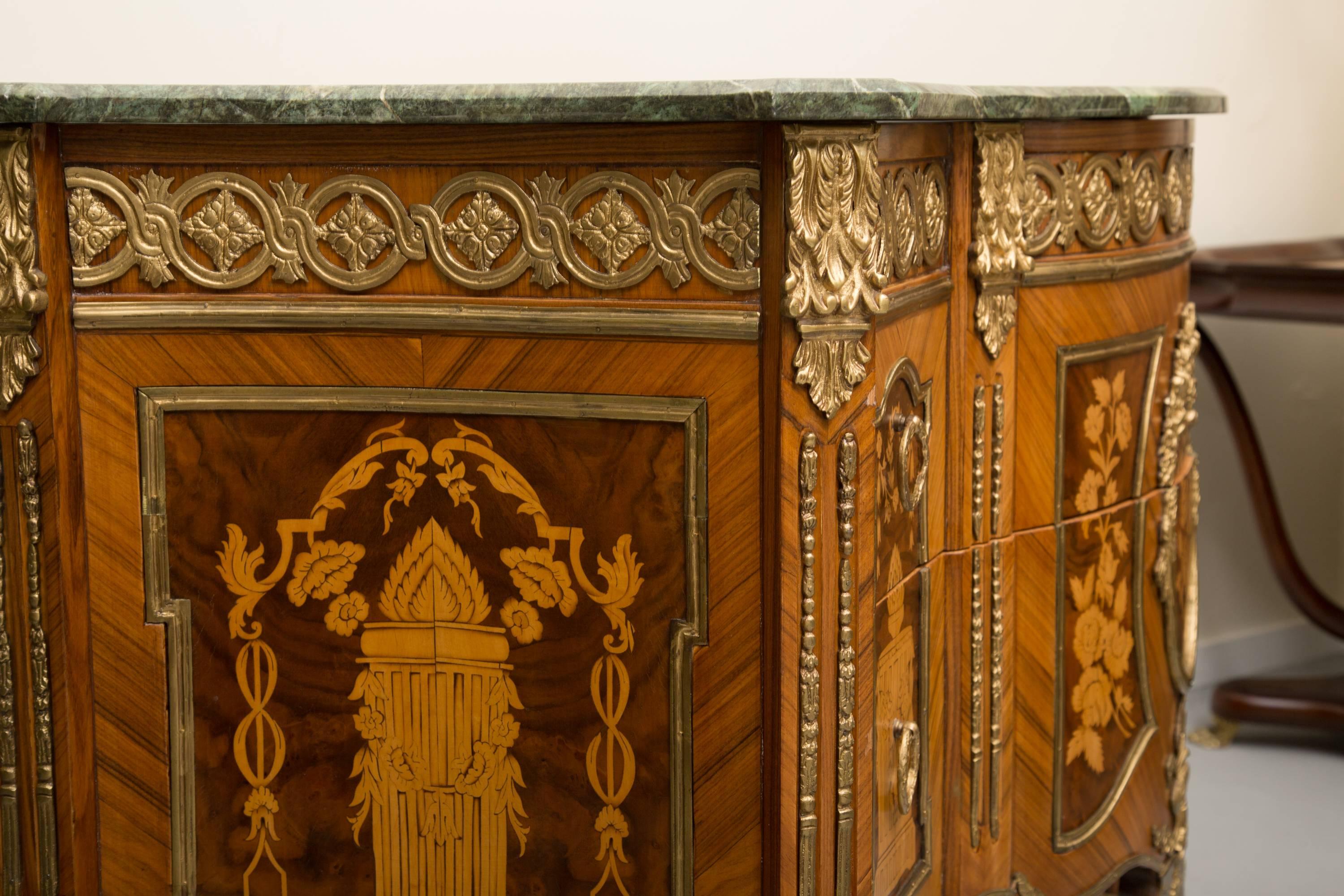 Inlay Louis XVI Transitional Style Inlaid Commode