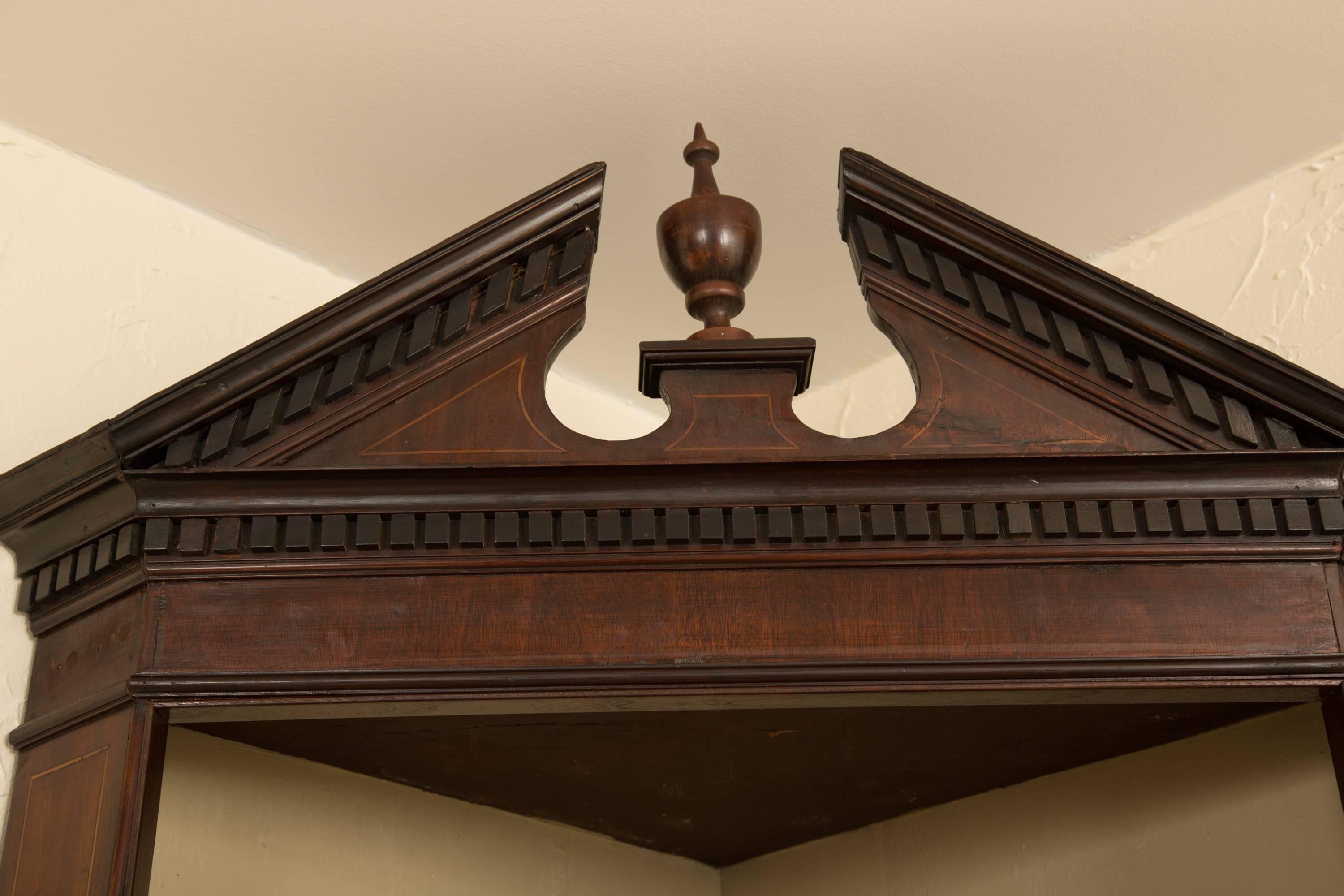 Hand-Crafted 19th Century English Edwardian Inlaid Mahogany Open Corner Cabinet