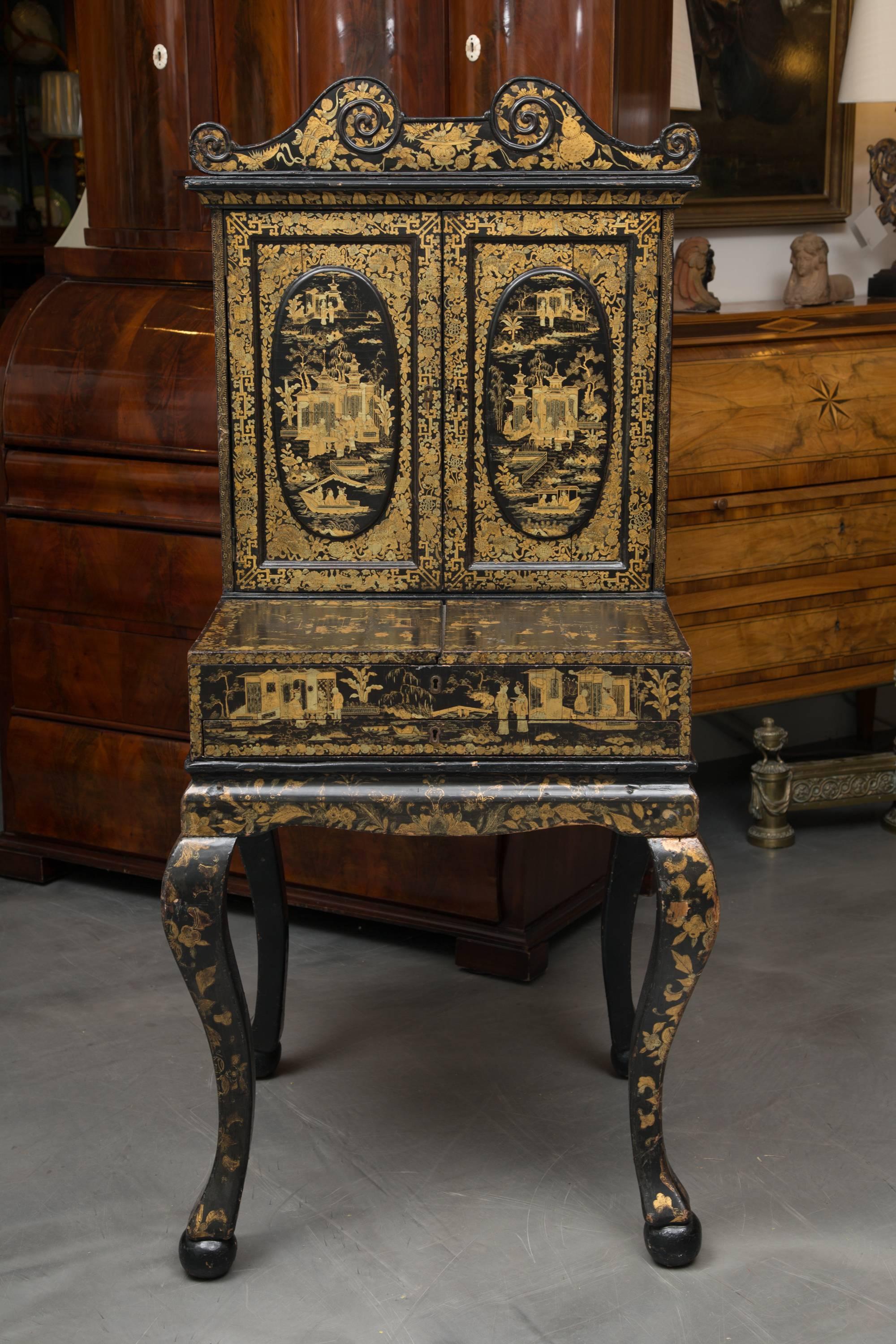 19th Century English Queen Anne Chinoiserie Chest on Stand For Sale 4