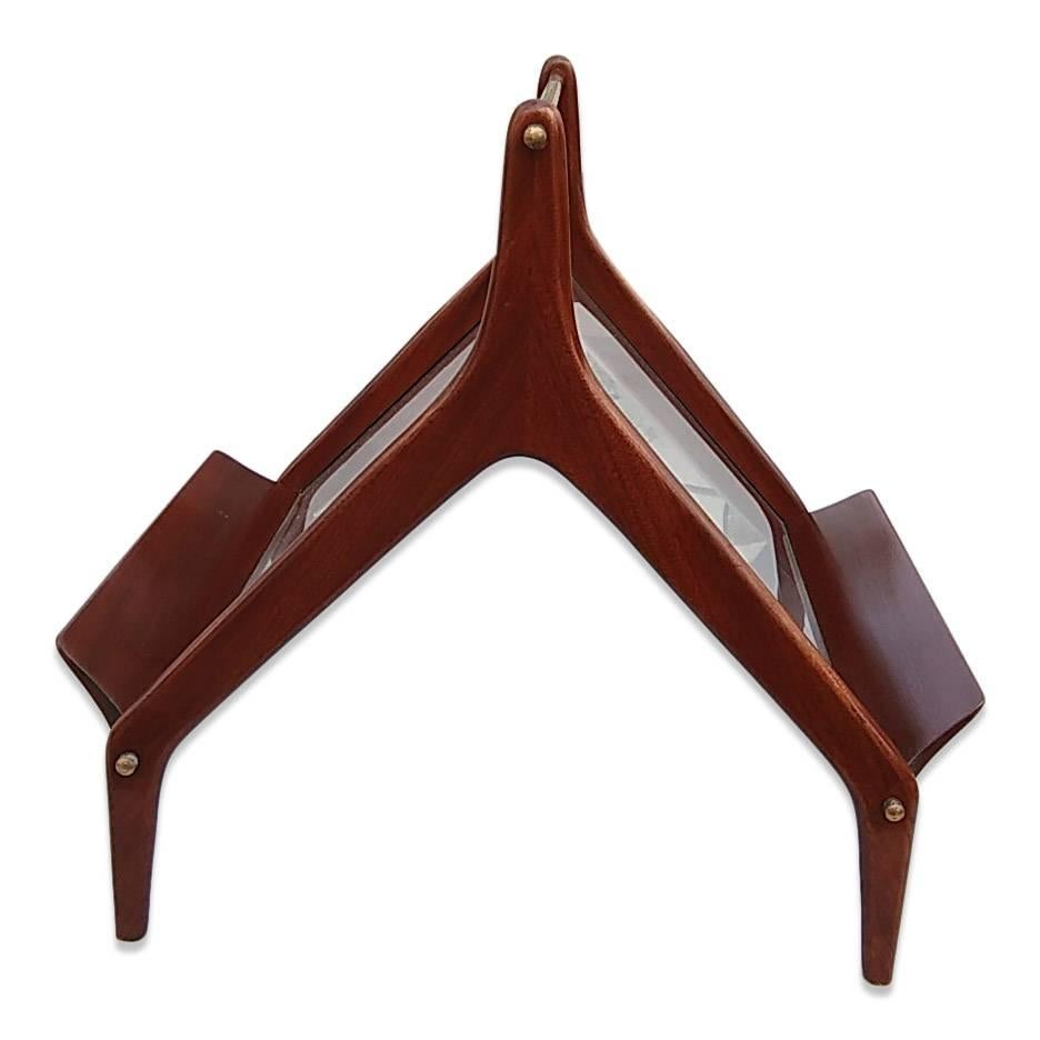 Mid-20th Century Elegant Mahogany and Glass Magazine Rack, Italy, 1960s