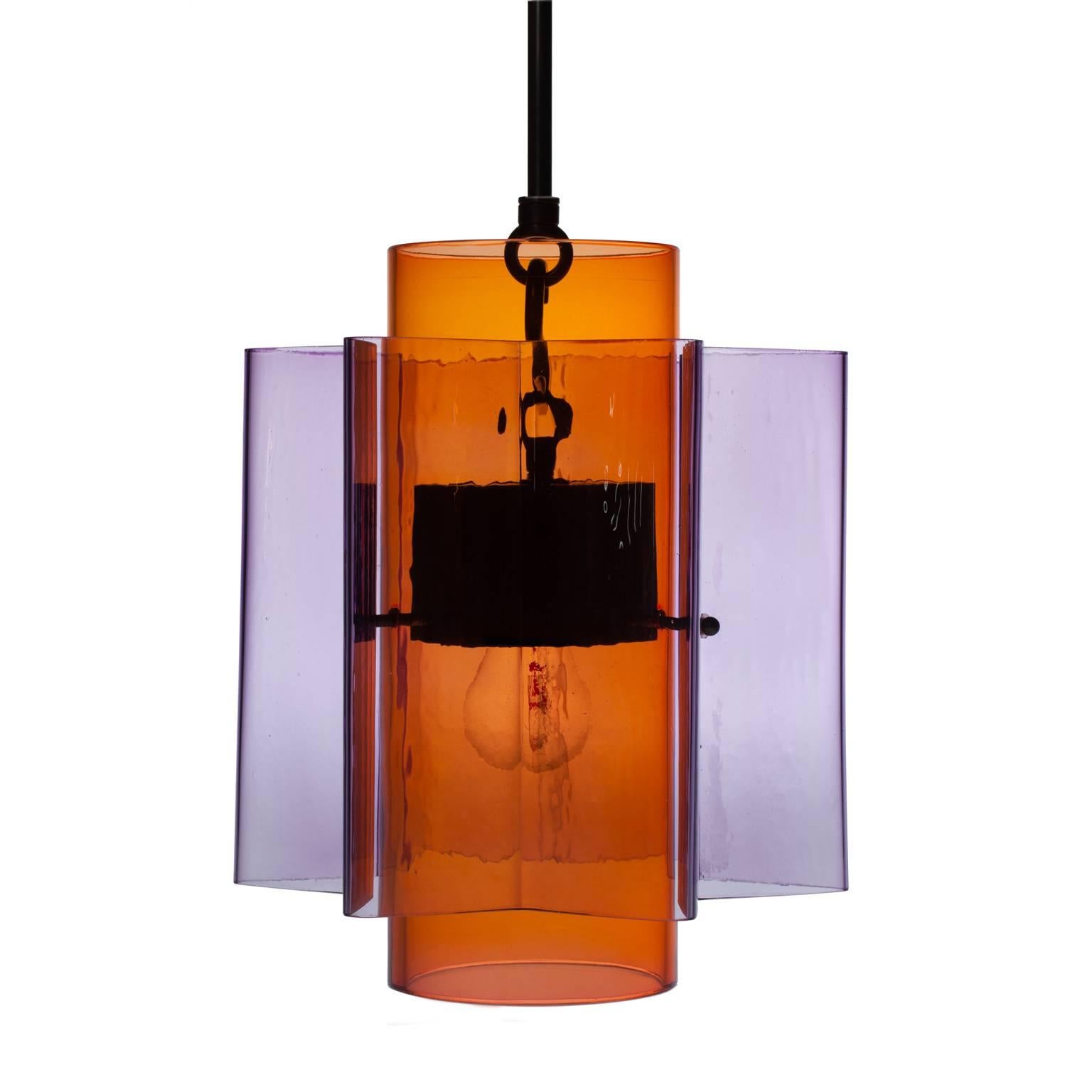 Petrona Colored Star-Shaped Pendant Chandelier in Purple and Red Blown Glass