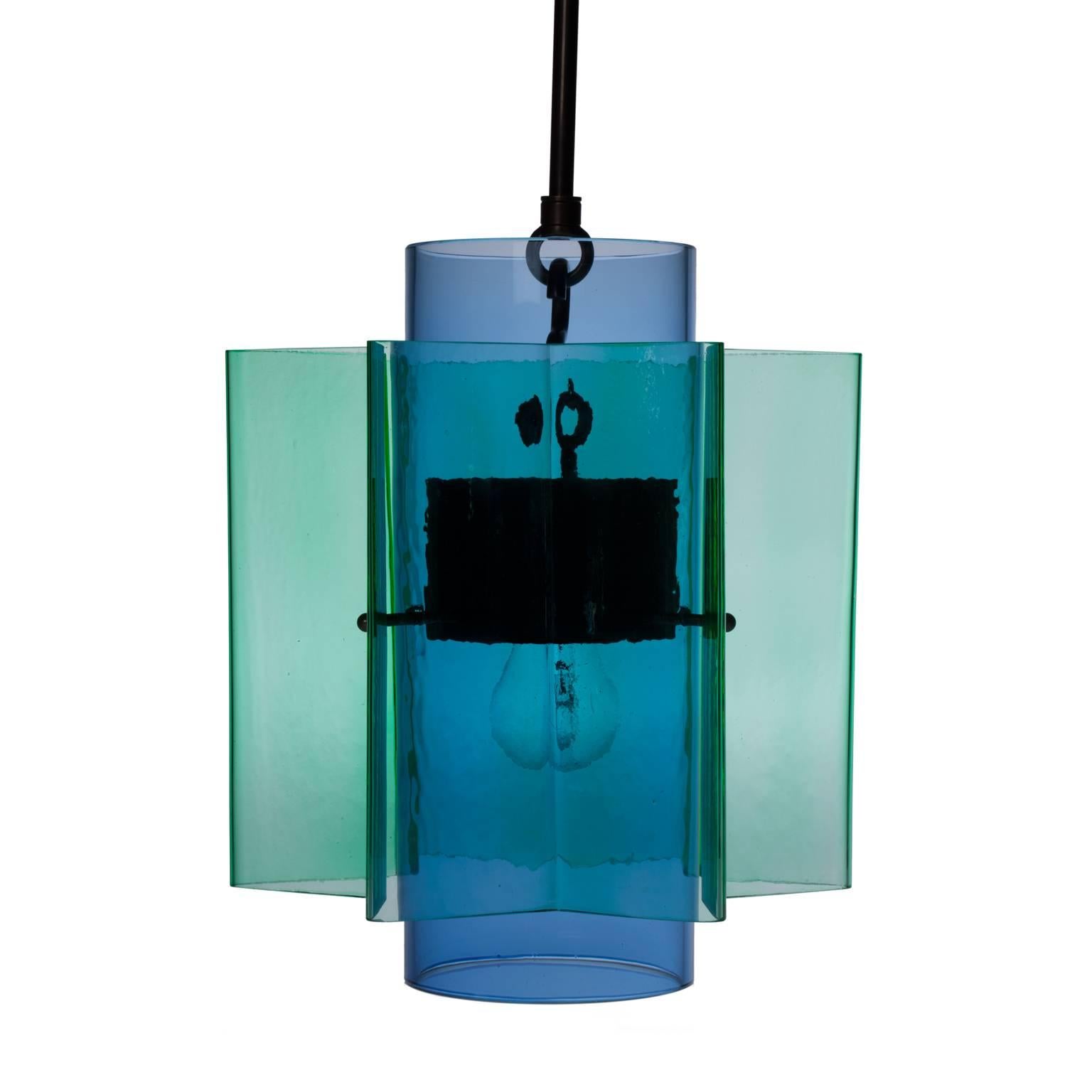 Hand-Crafted Petrona Colored Star-Shaped Pendant Chandelier in Blue and Green Blown Glass