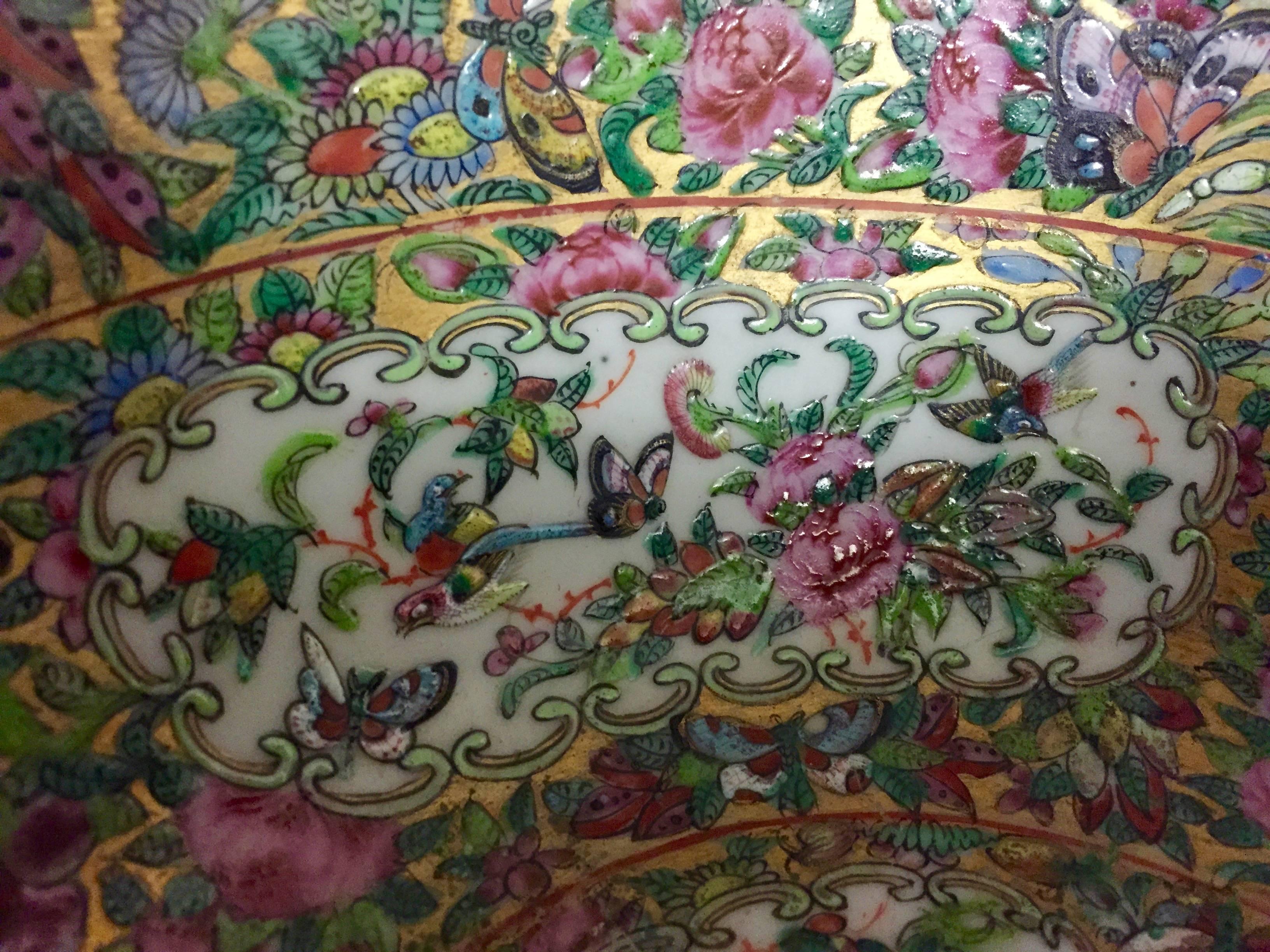Chinese Gilt-Ground Famille Rose Cantonese Porcelain Bowl Made for Sultan Massud Mirza For Sale