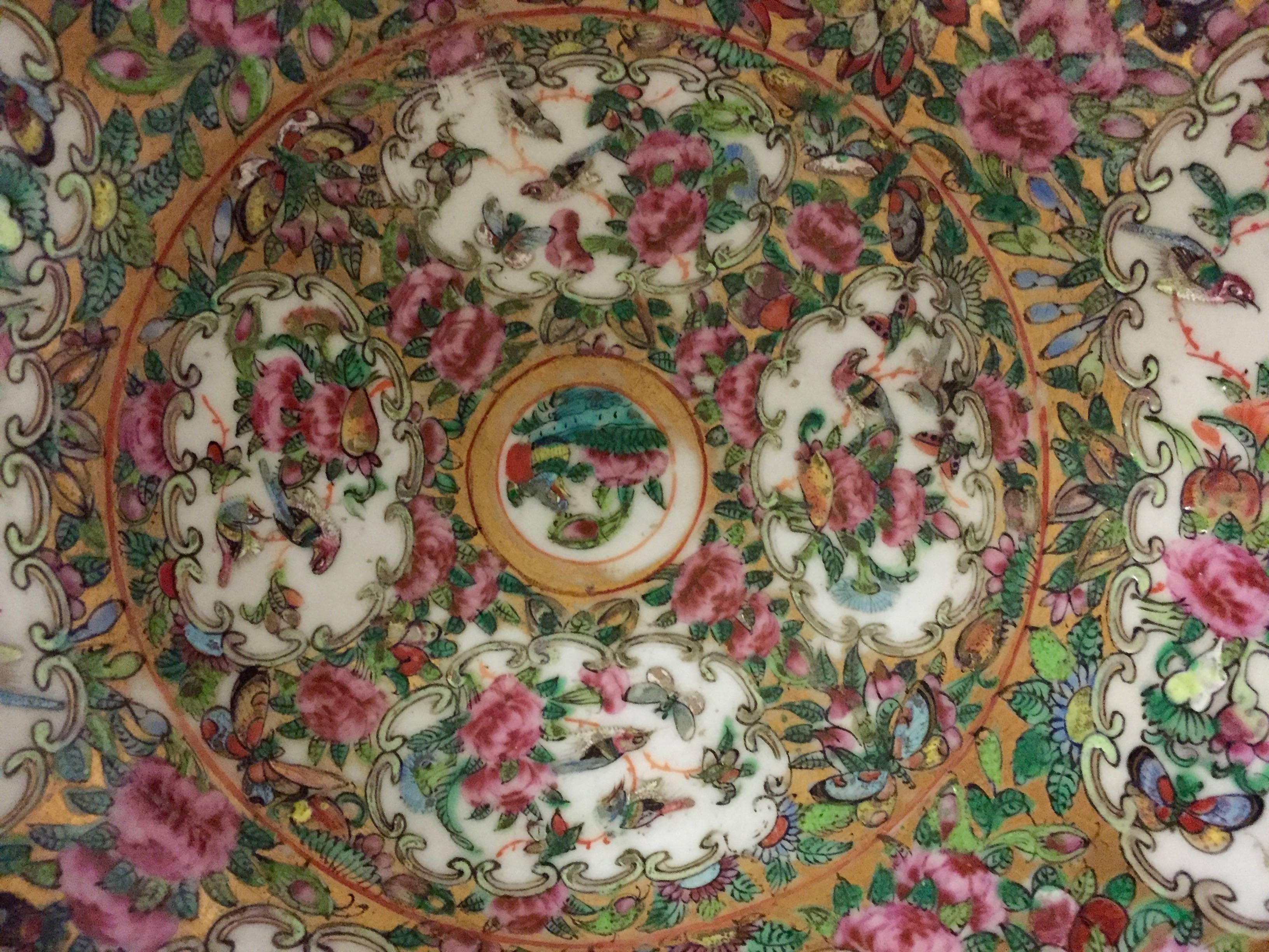Hand-Painted Gilt-Ground Famille Rose Cantonese Porcelain Bowl Made for Sultan Massud Mirza For Sale