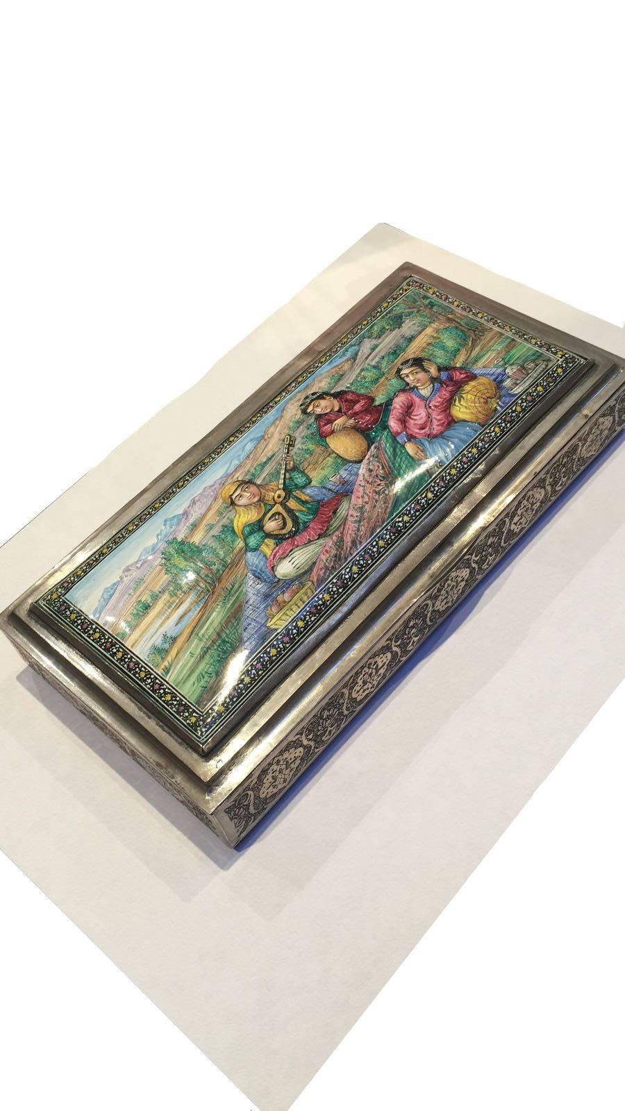 20th Century, Pure Silver Box with enamelled pastoral scene. Isfahan, Iran.

H - 3cm 
D - 21cm