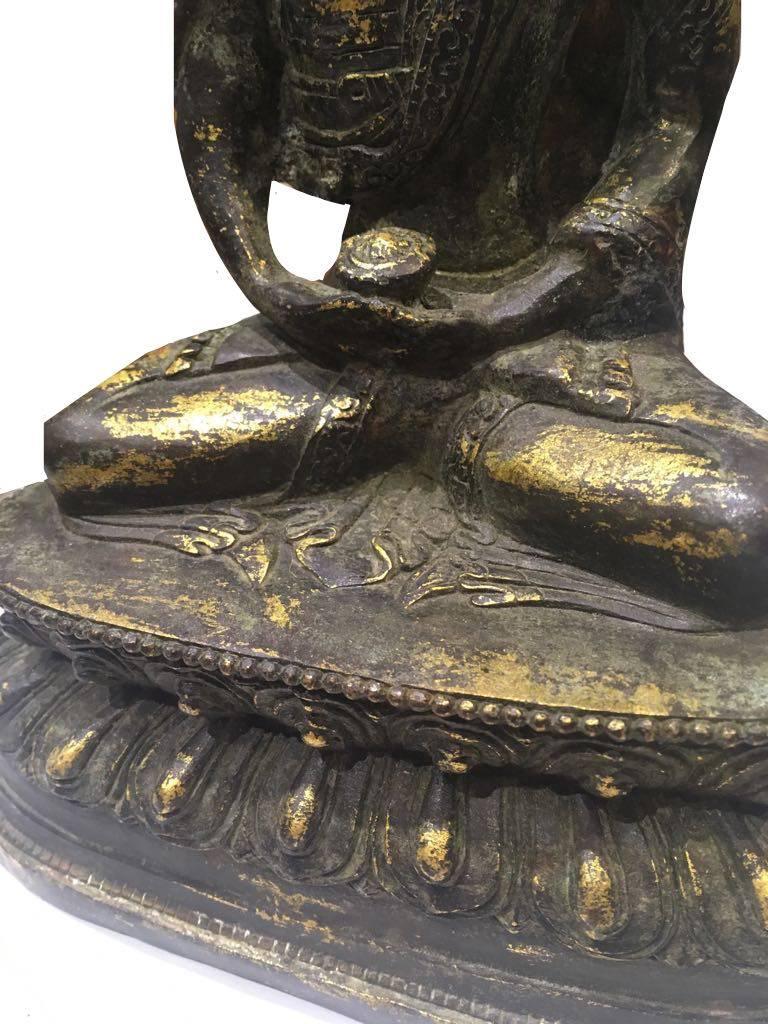 Tibetan Mid-20th Century, Medicine Buddha Statue on Lotus Base For Sale