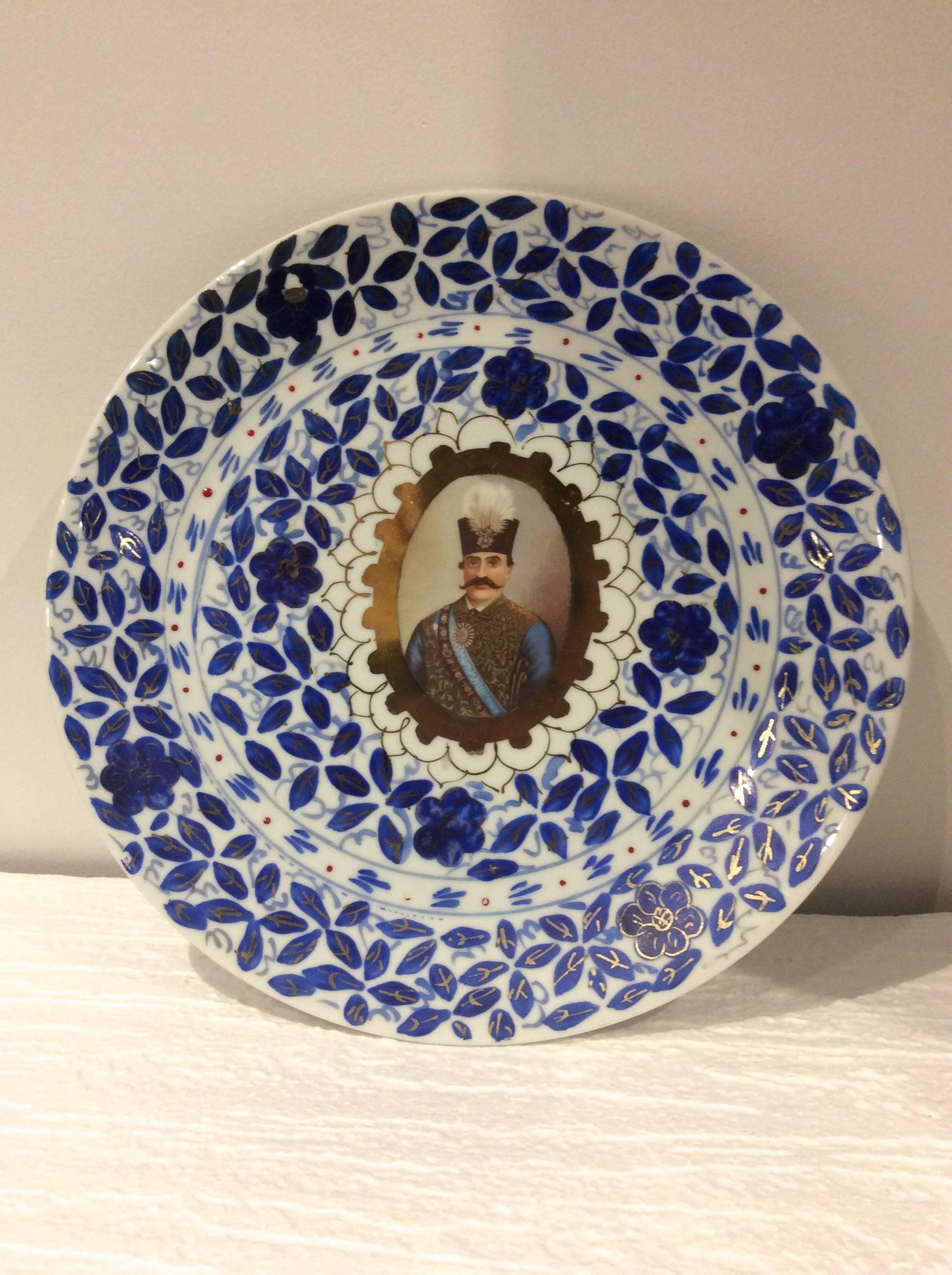 Set of Six Late 19th Century Ceramic Qajar Plates Featuring Eastern Potentates In Excellent Condition For Sale In London, GB
