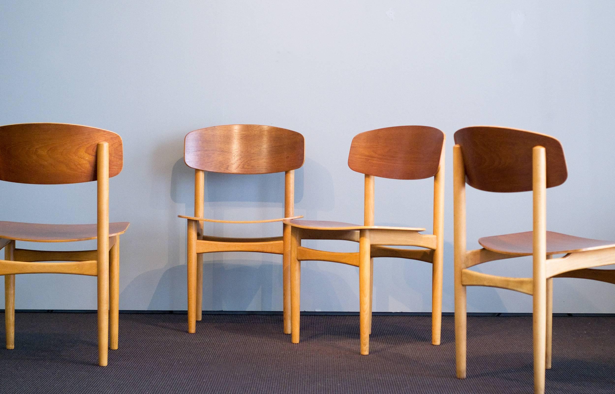 Designed in the early 50s by one of the great Danish masters of midcentury design, Borge Mogensen. For Soborg Mobler, Mogensen developed a complete furniture program of quality crafted everyday furniture. With the downward tapering legs and the use