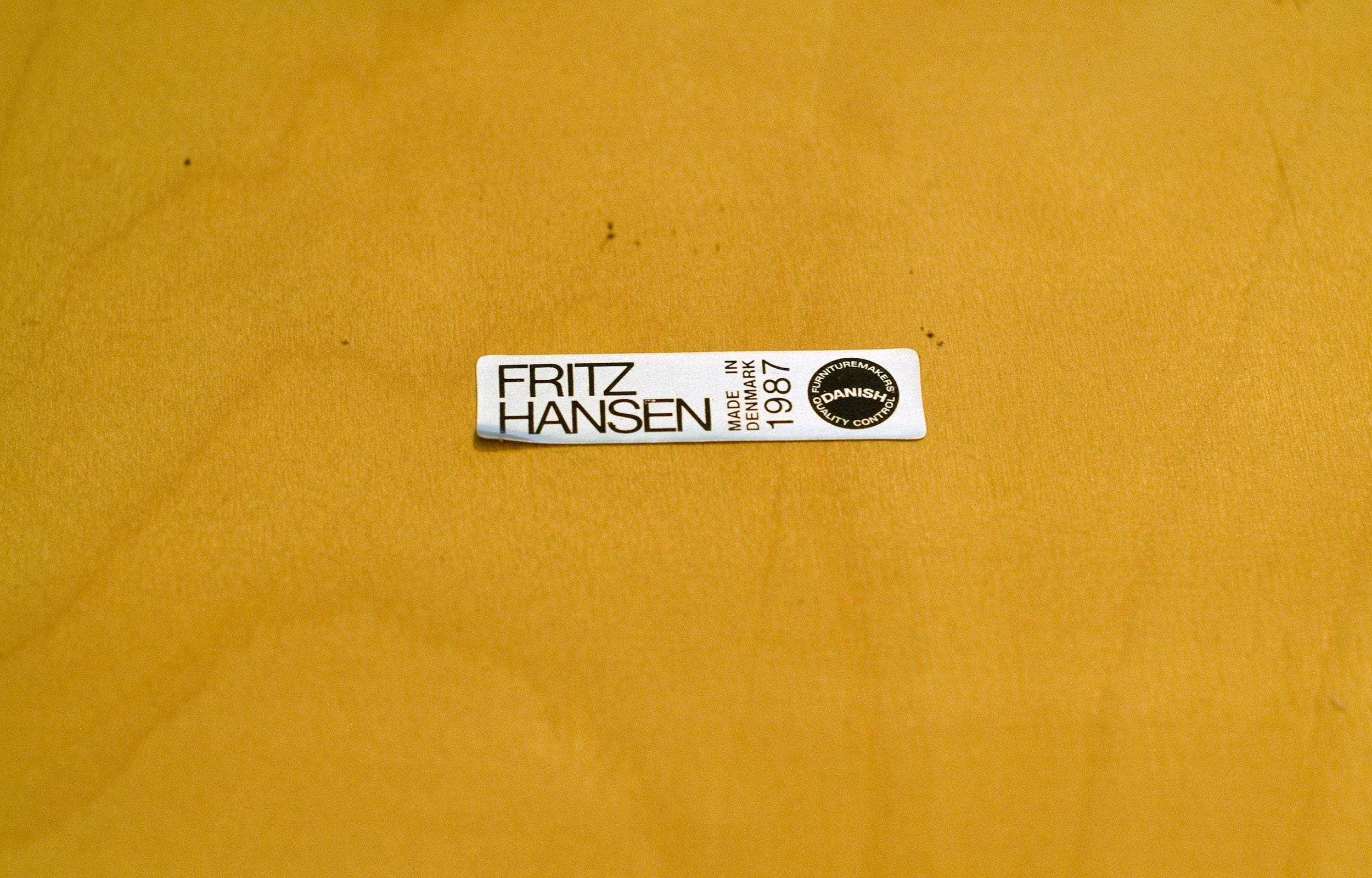 20th Century Henning Larsen Chair Mod. 9230 Fritz Hansen Denmark Black Leather Steel