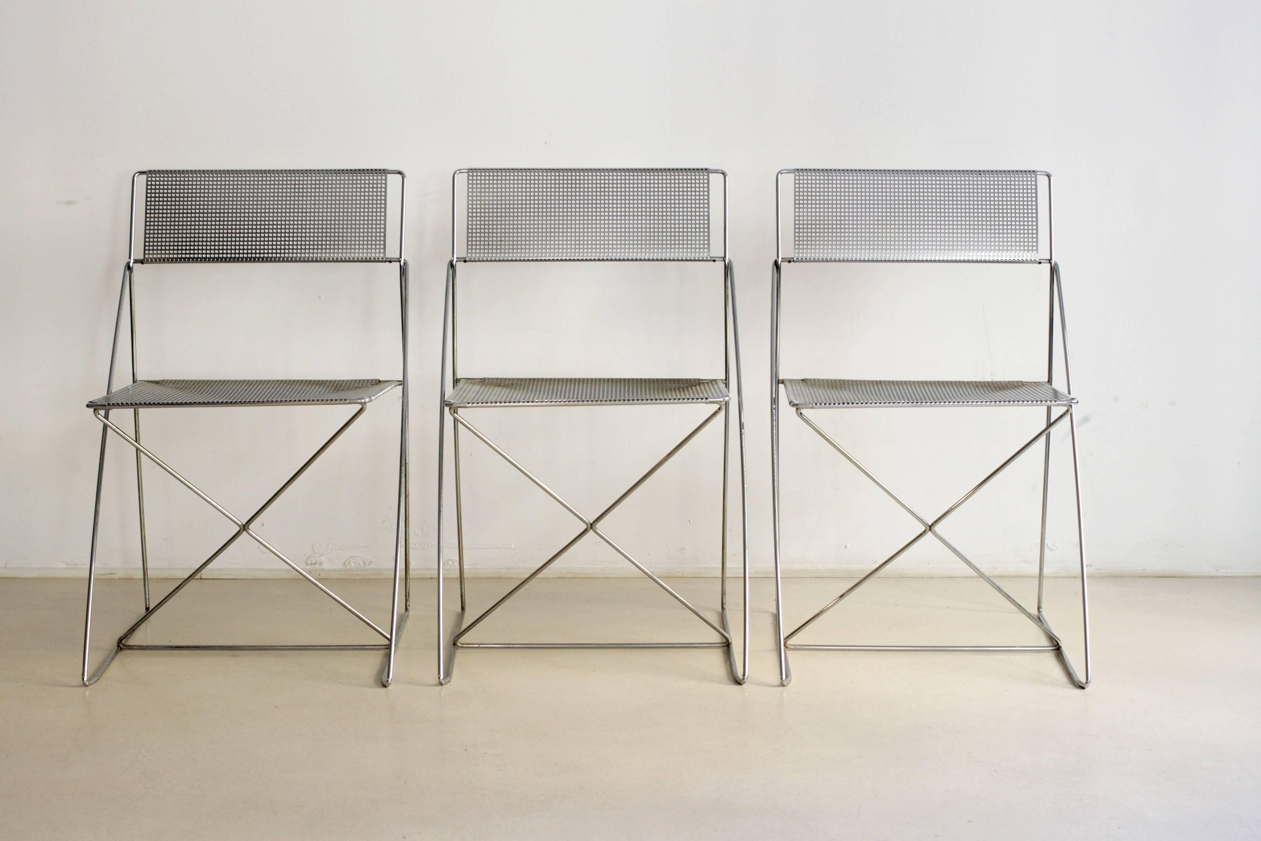 Italian Set of Five X-Line Chair by Niels Jørgen Haugesen, 1970s For Sale